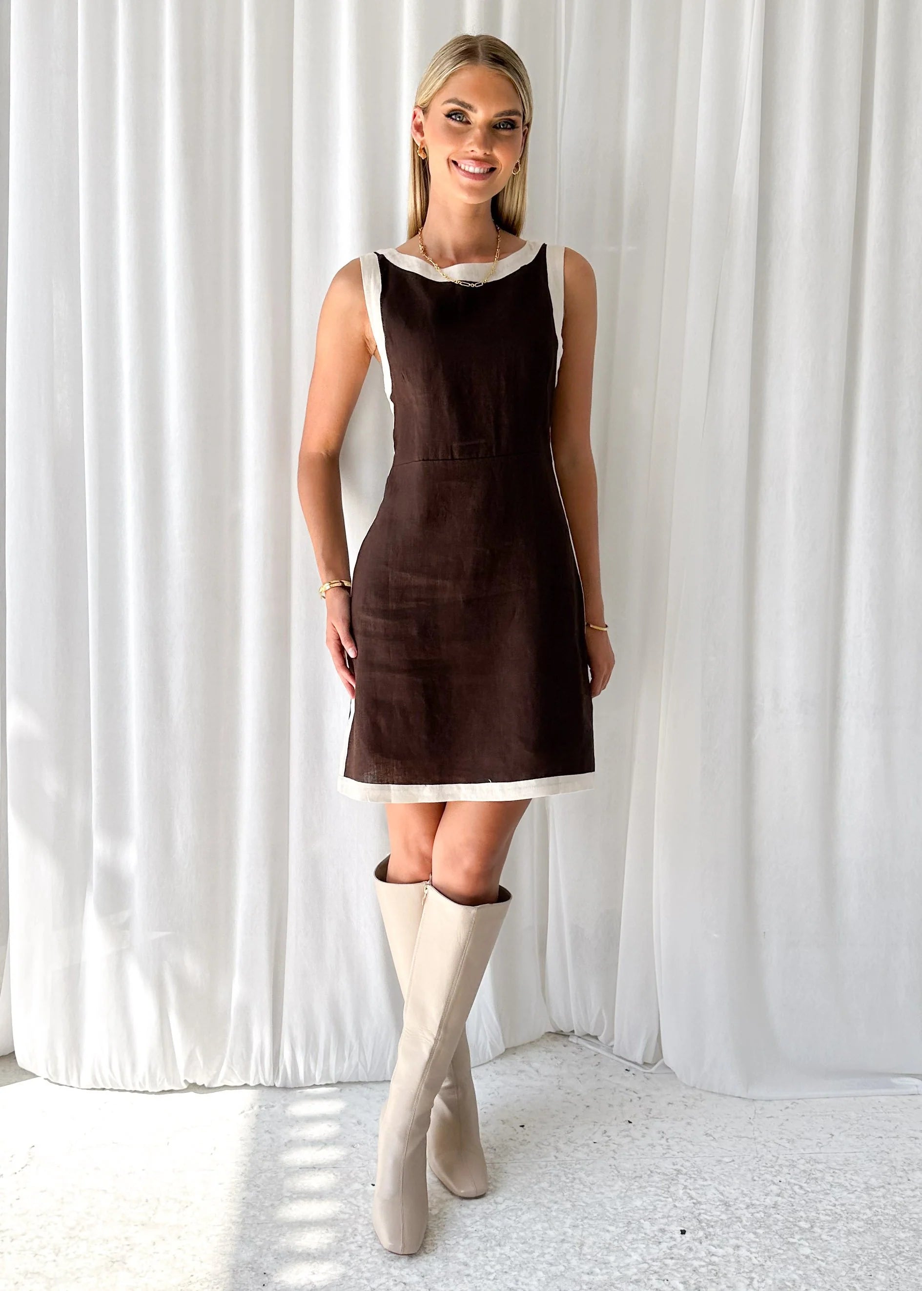 Vanda Linen Dress - Chocolate