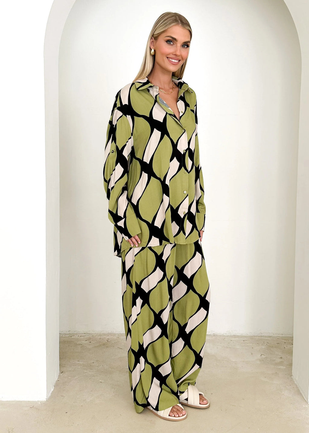 Dacey Shirt - Olive Kennedy