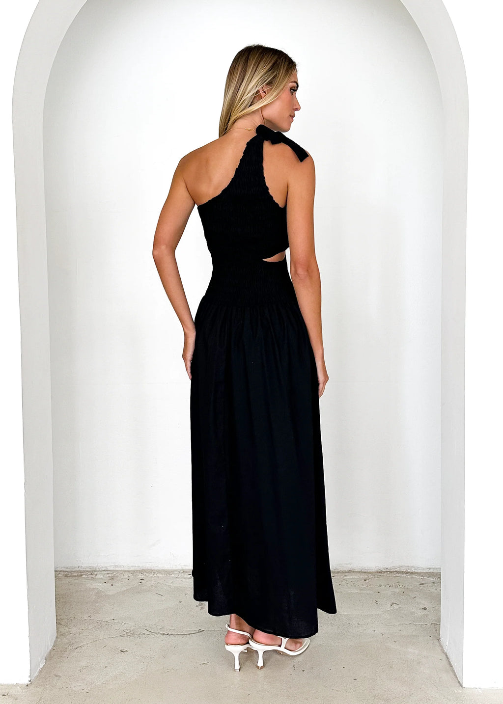 Villa One Shoulder Maxi Dress - Black
