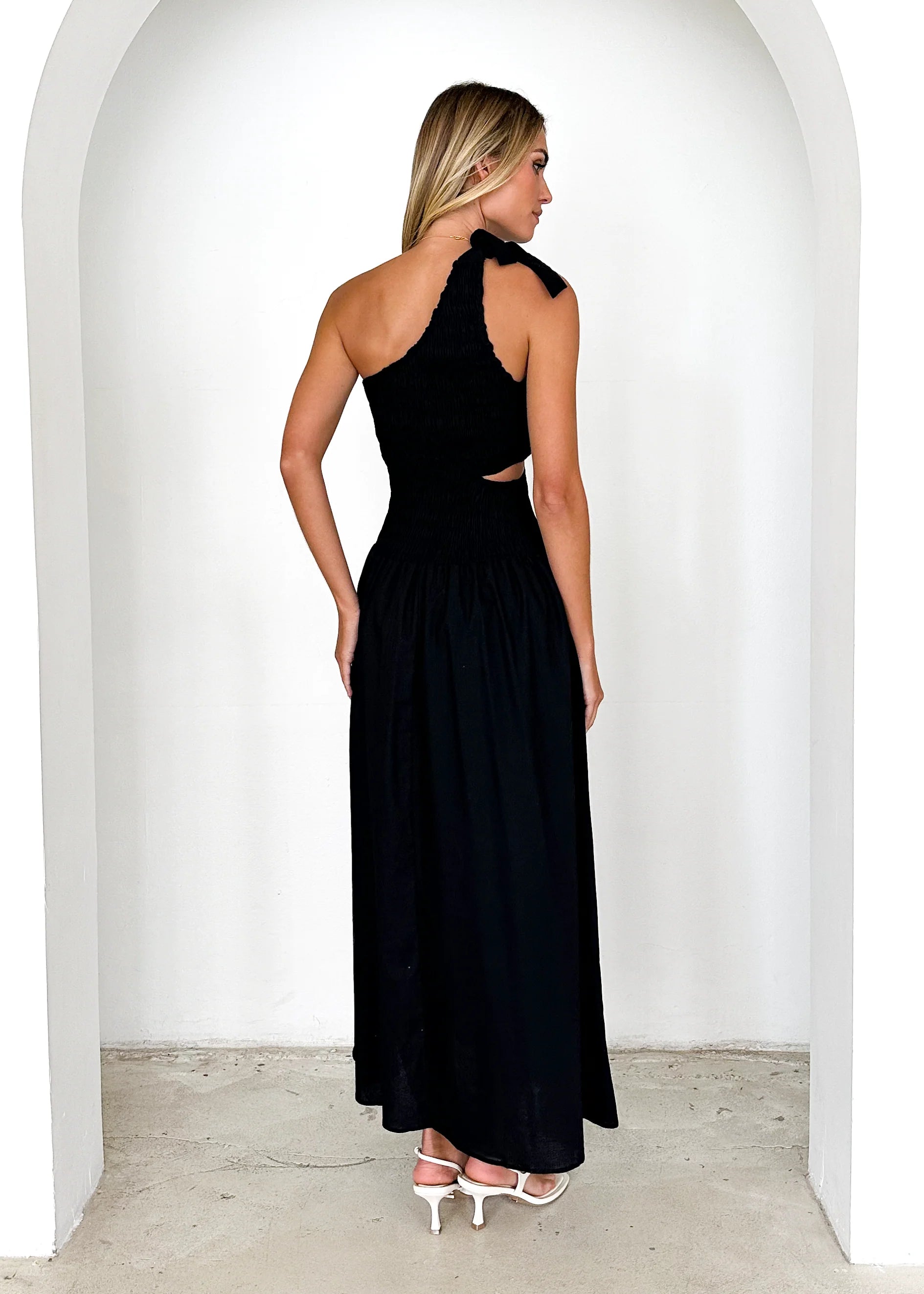 Villa One Shoulder Maxi Dress - Black