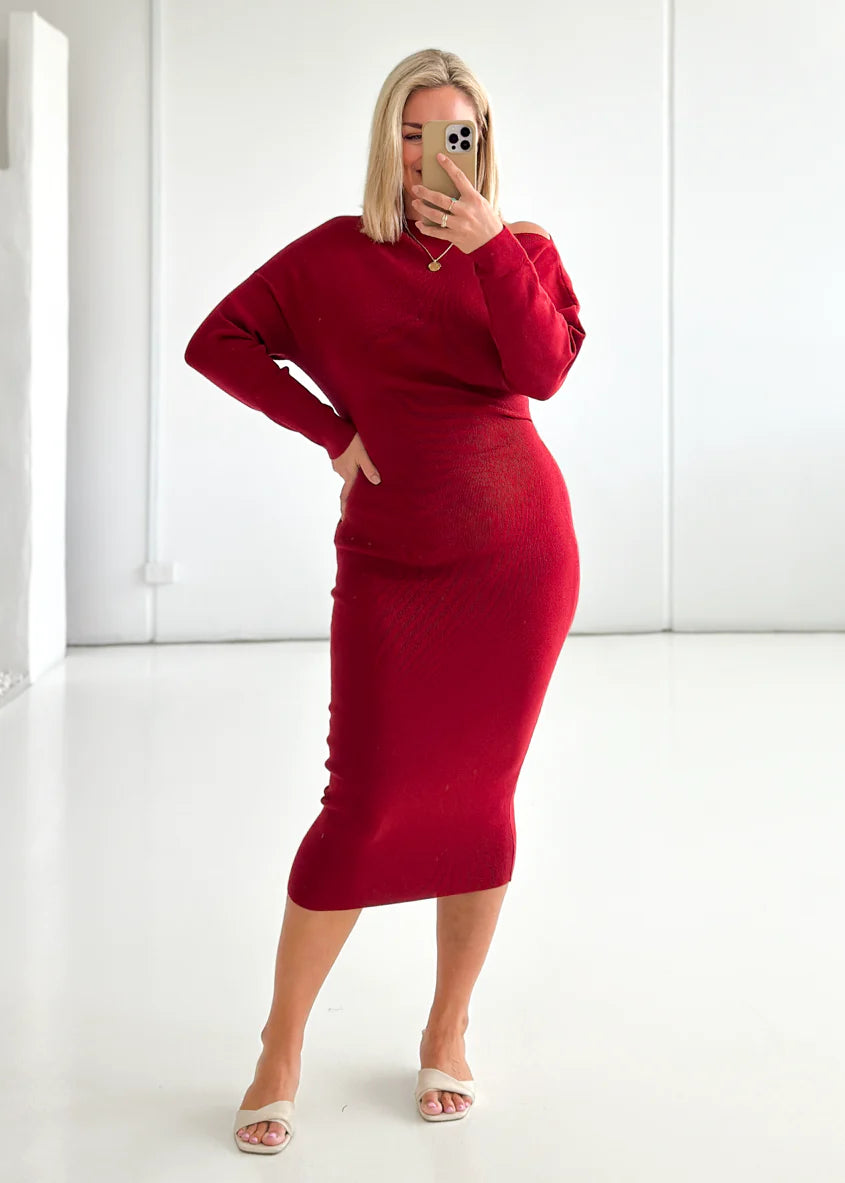 Milena Drop Shoulder Knit Midi Dress - Wine