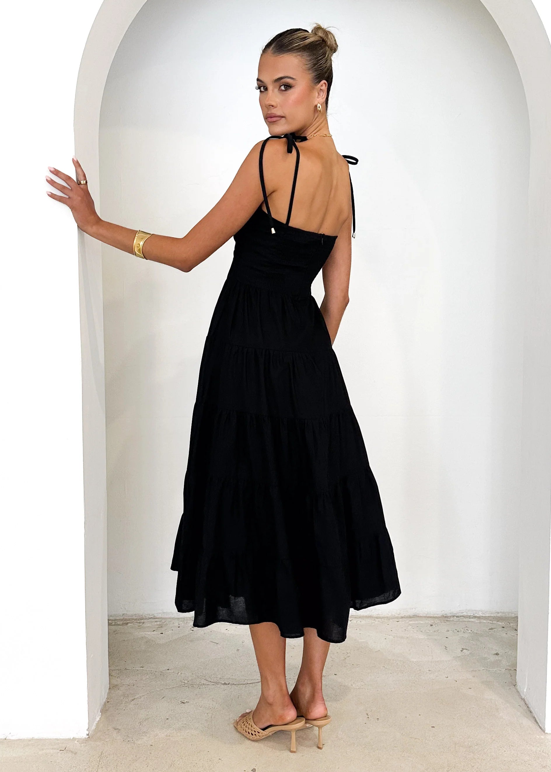 Tallia Midi Dress - Black