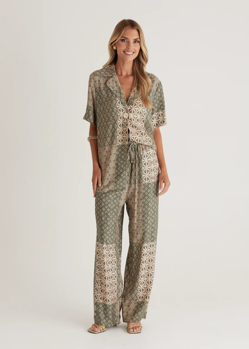 Kordyn Shirt - Green Batik