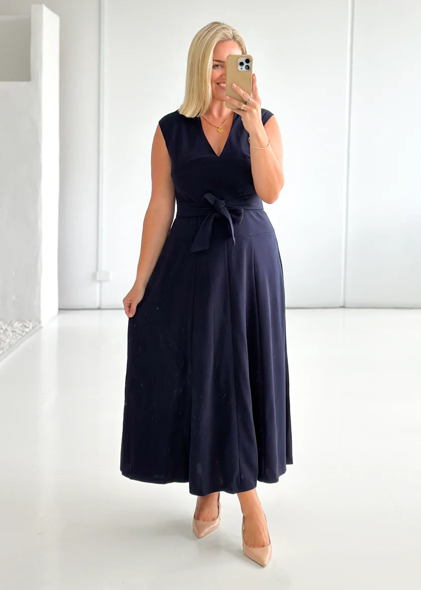 Manhattan Midi Dress - Navy