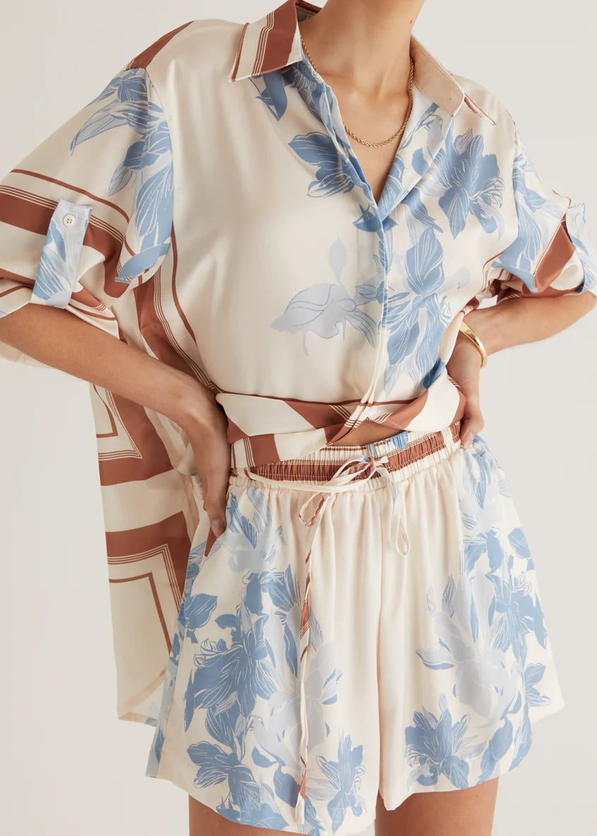 Kaycie Shorts - Blue Flowers