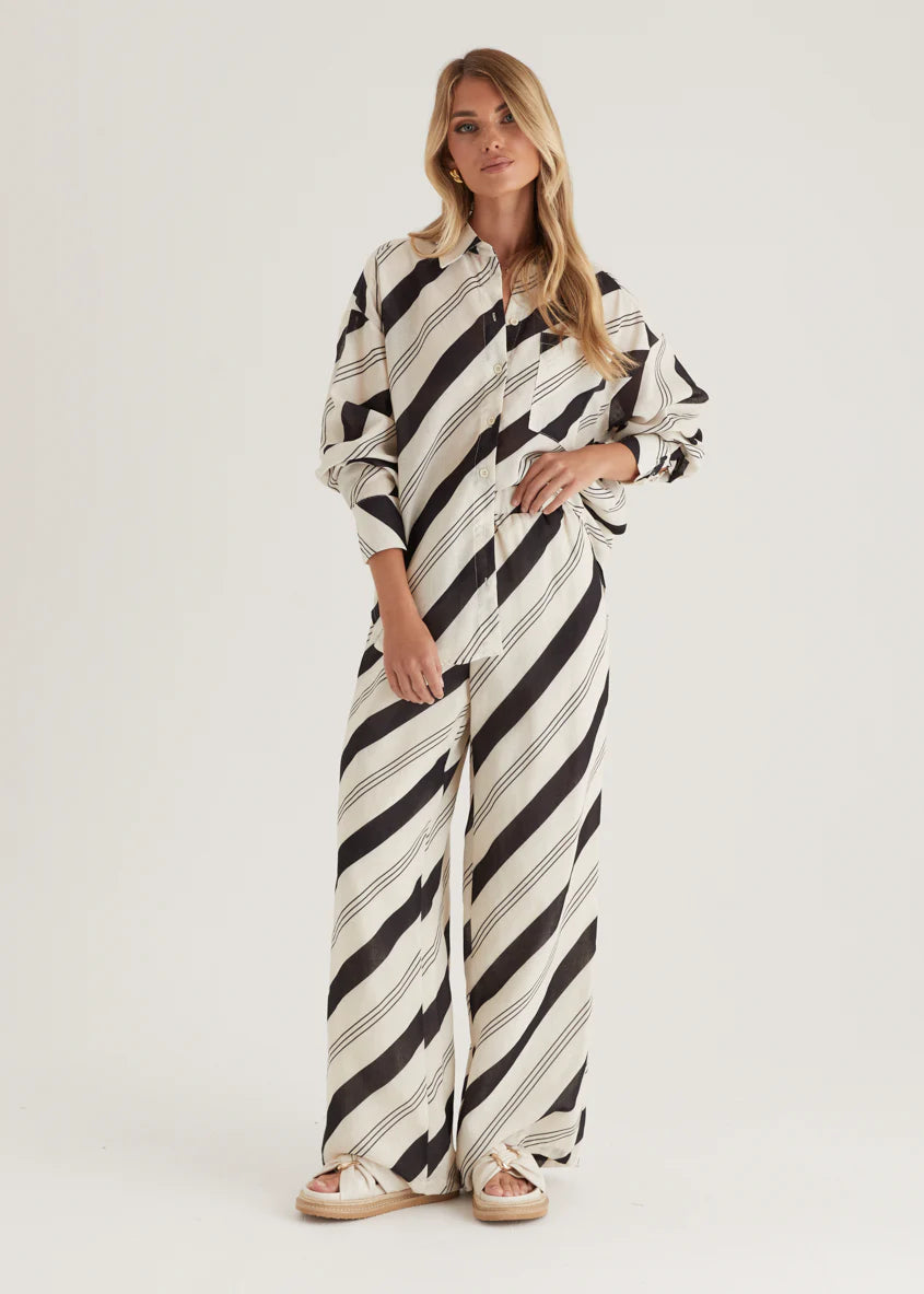 Jessa Shirt - Black Stripe