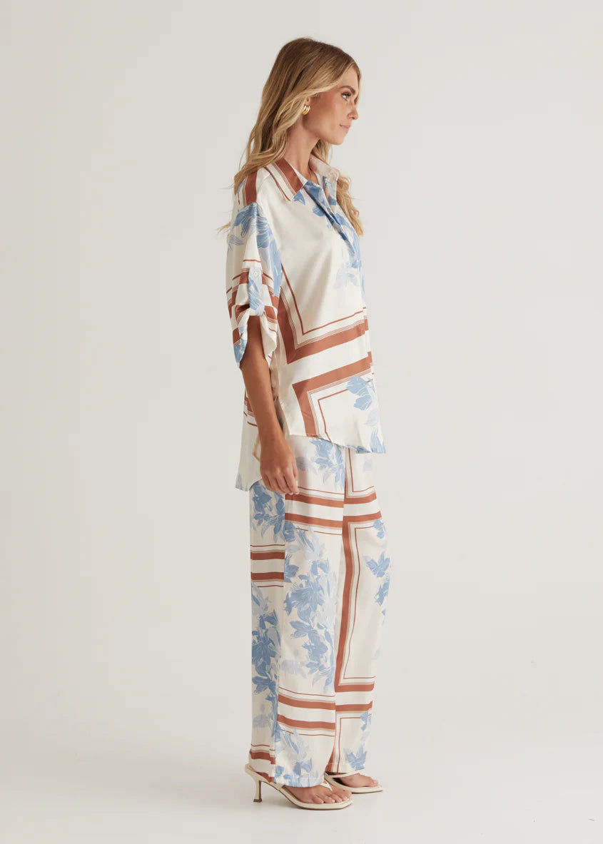 Kaycie Pants - Blue Flowers