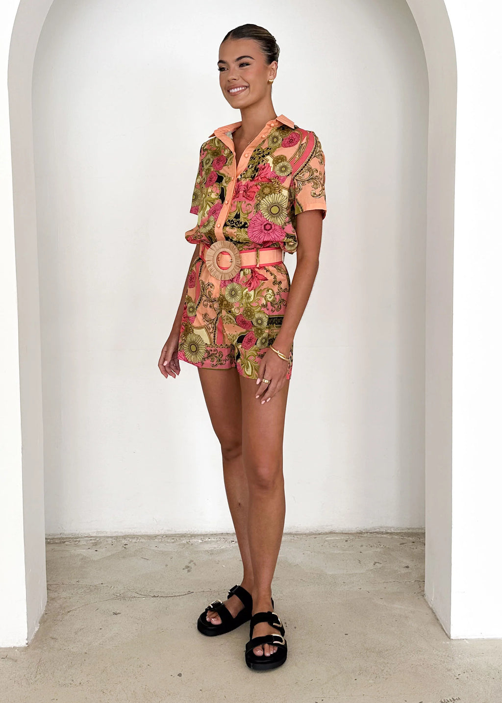 Mara Shorts - Peach Lucia