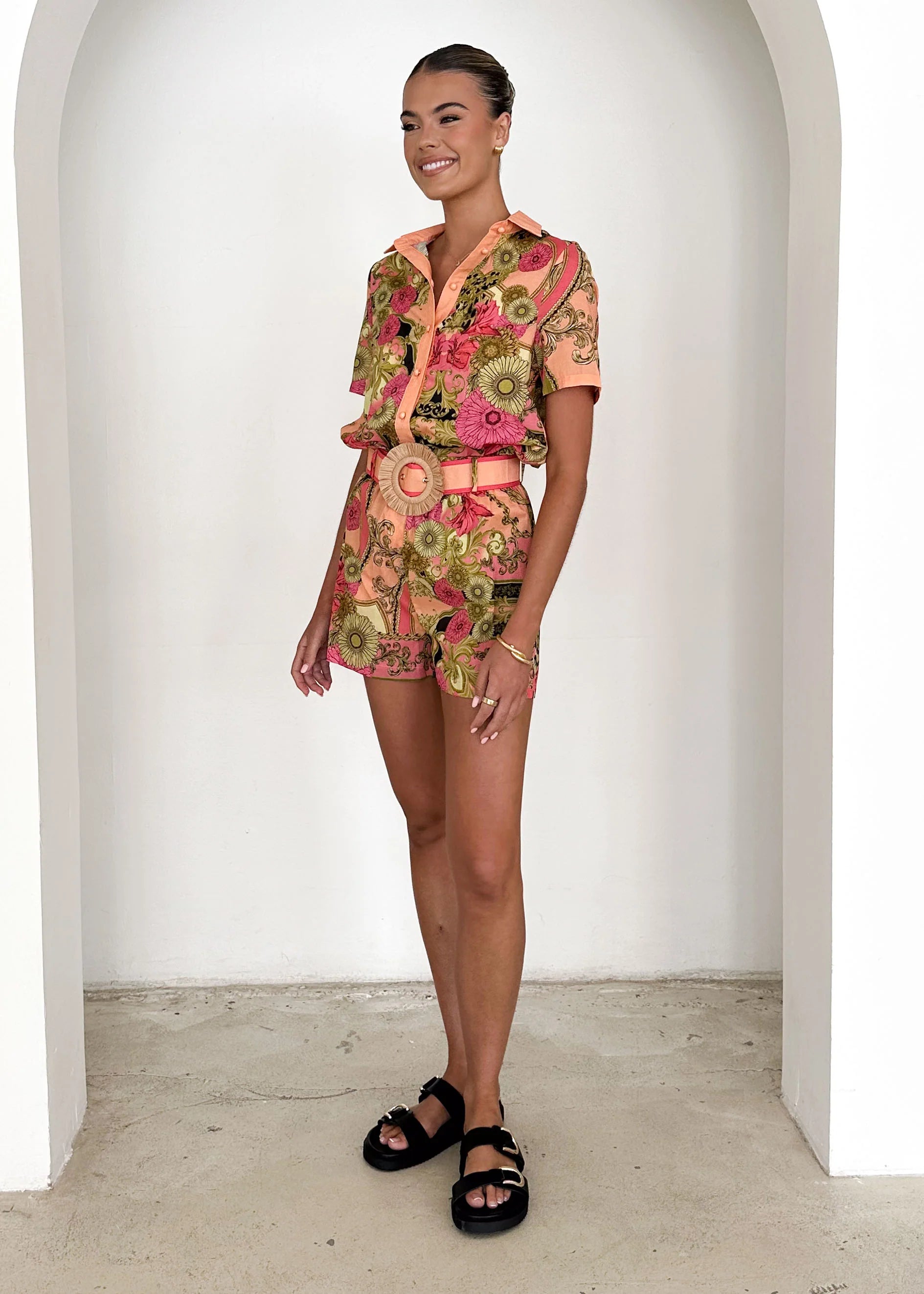 Mara Shorts - Peach Lucia
