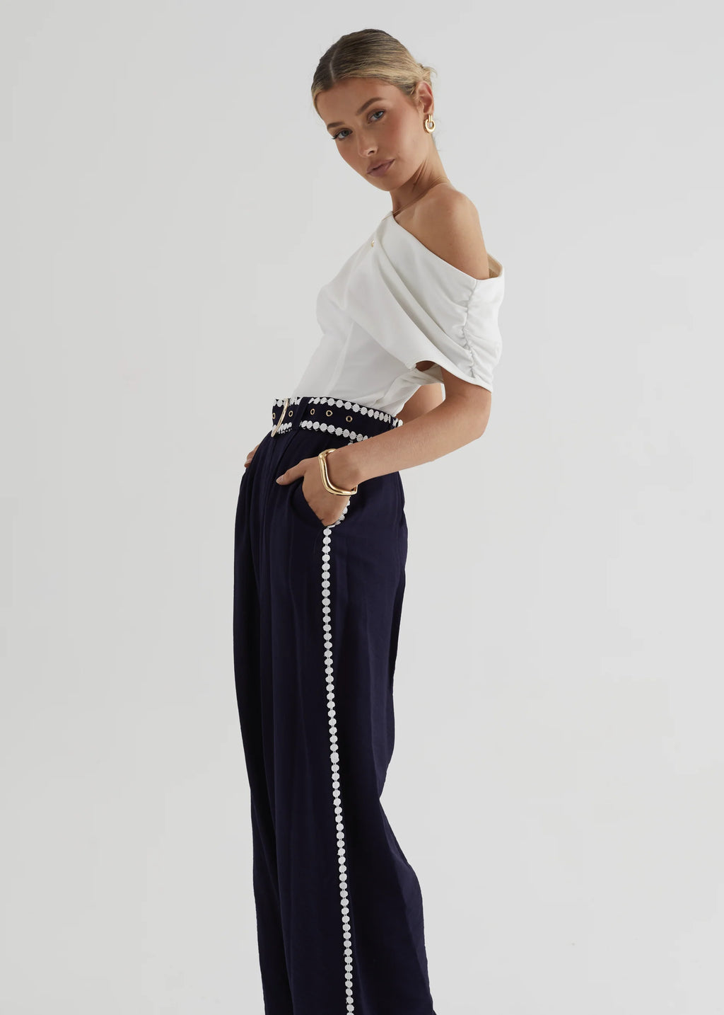 Sariyah Pants - Navy