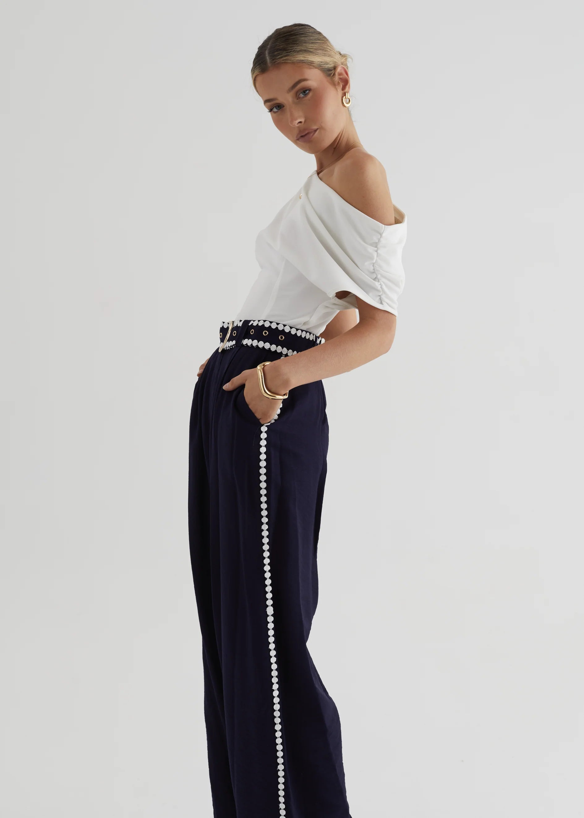 Sariyah Pants - Navy