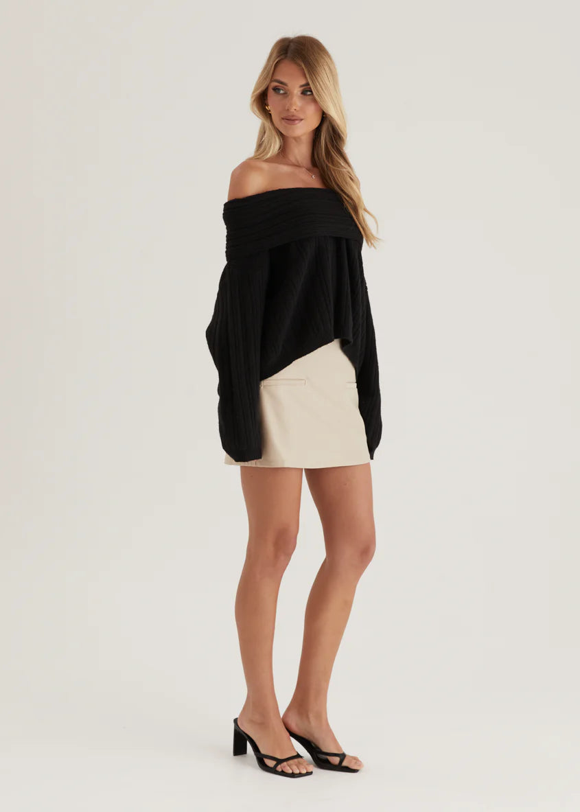 Shiloh Off Shoulder Sweater - Black