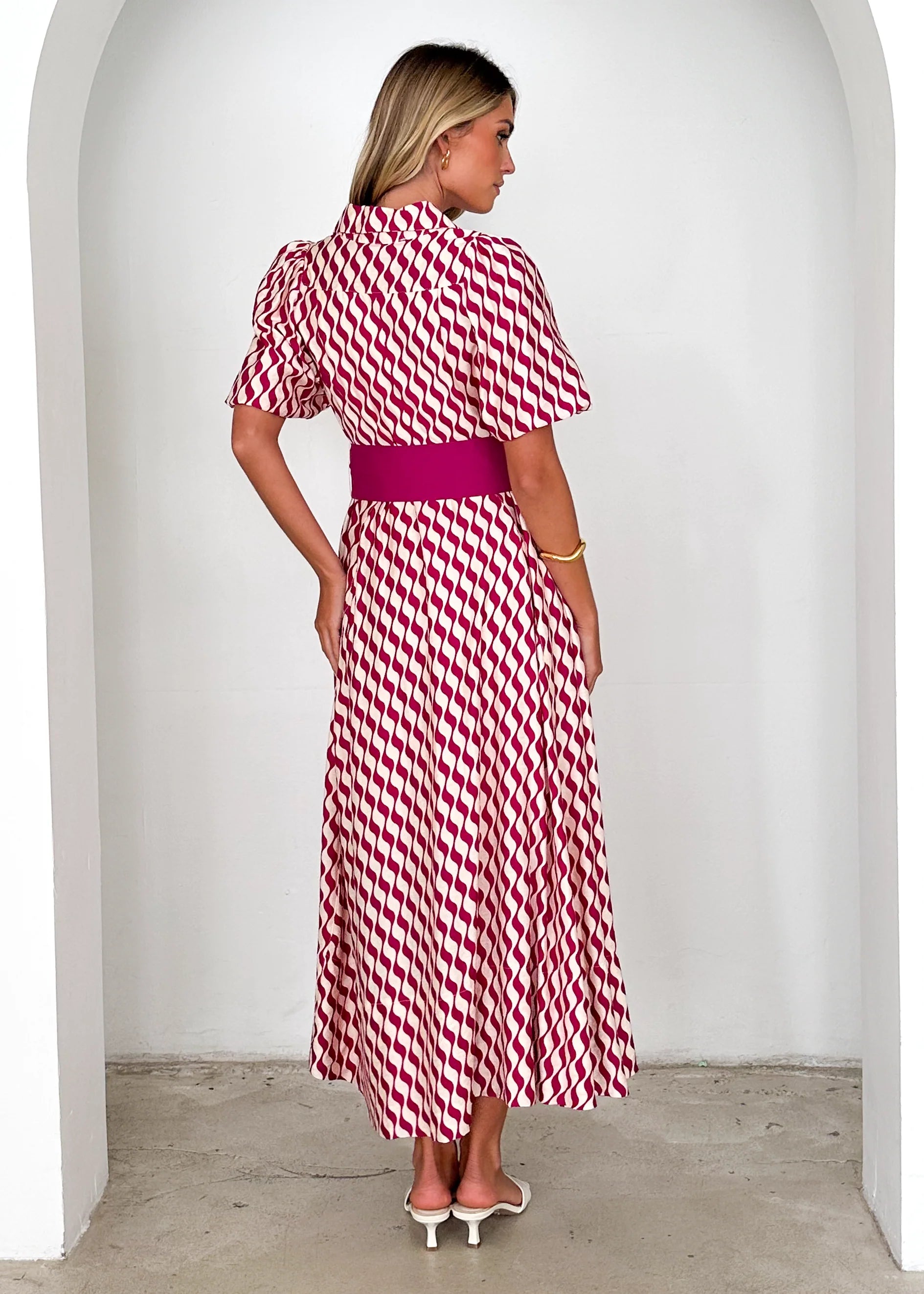 Brunswick Midi Dress - Magenta Wave