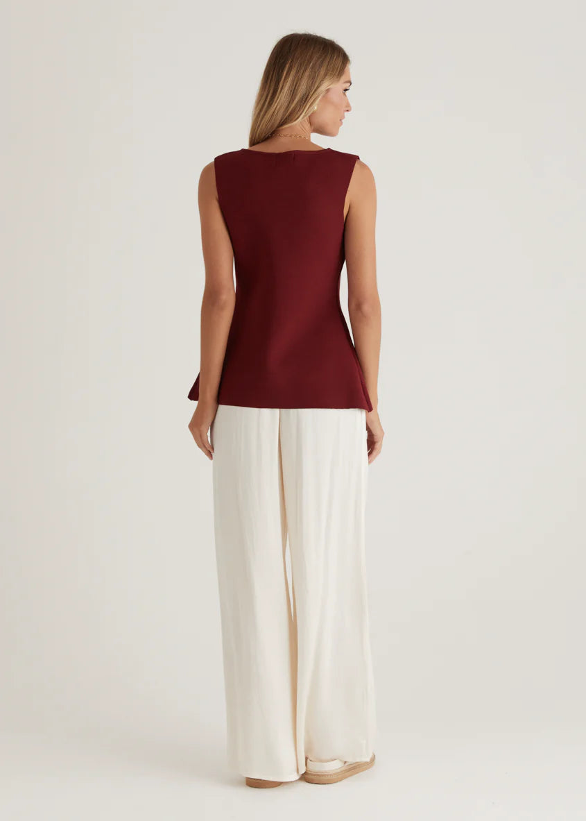 Tristy Knit Vest - Merlot