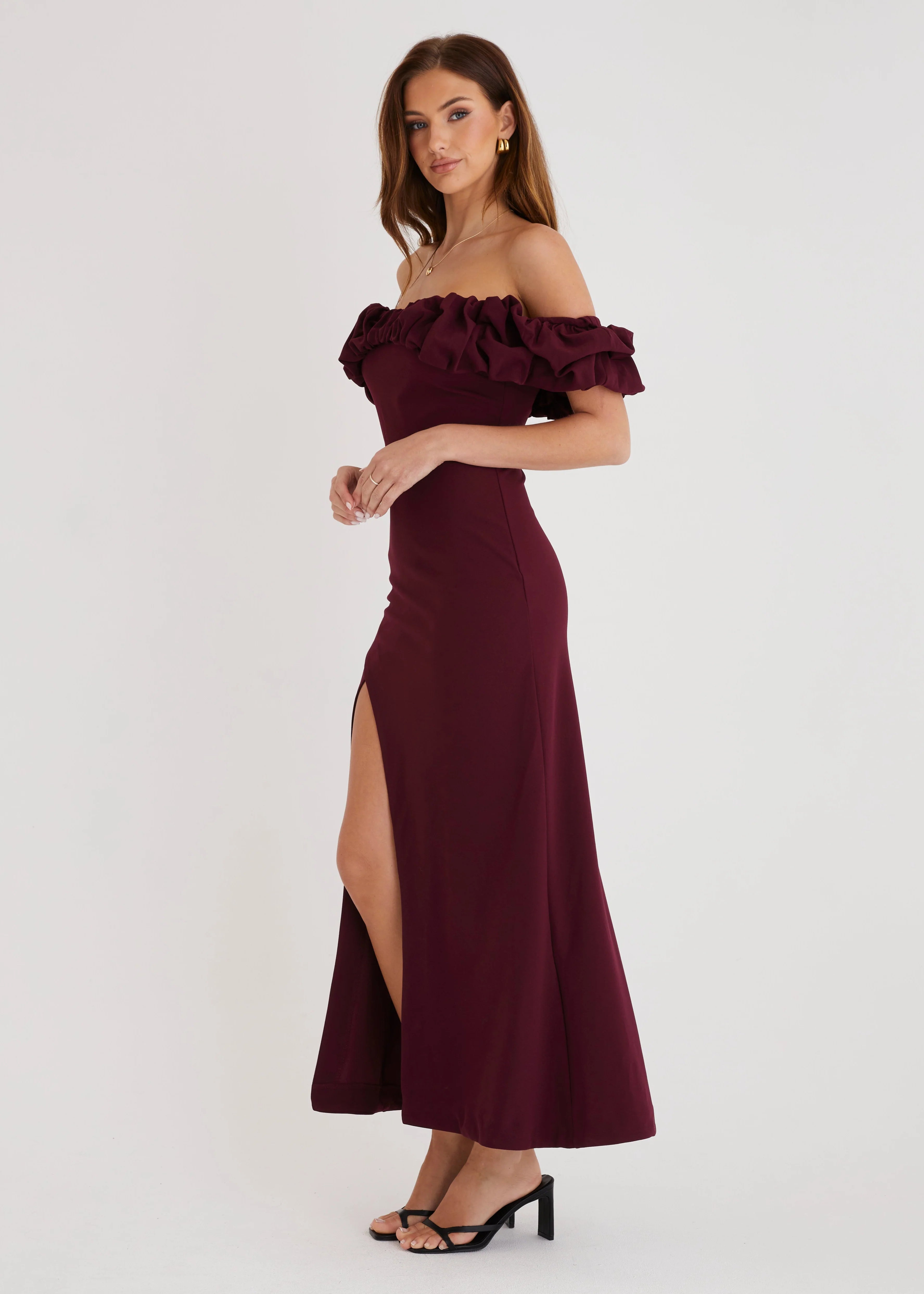 Rylee Off Shoulder Maxi Dress - Maroon