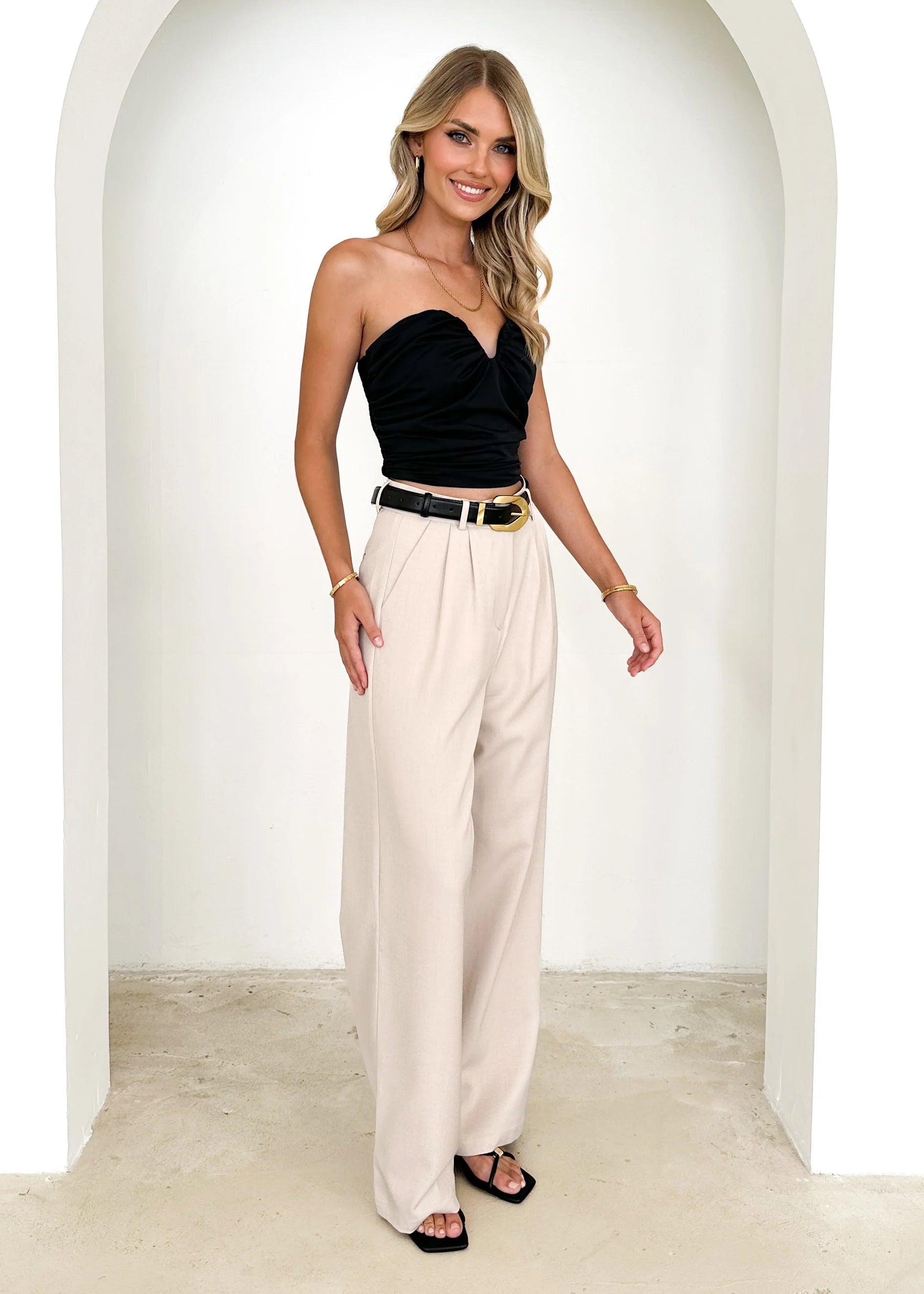 Gerro Strapless Crop - Black