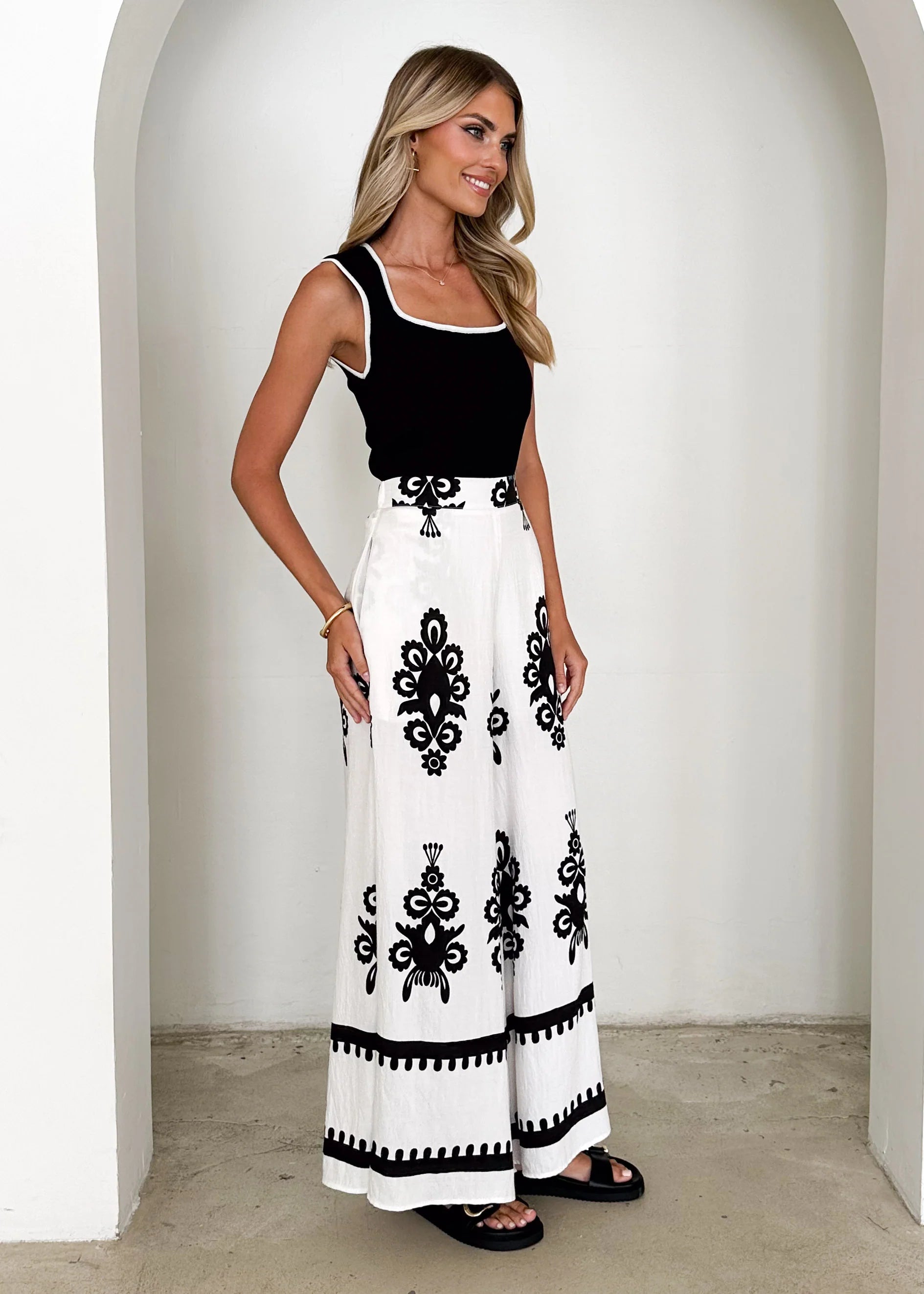 Kakoda Pants - Black Abstract