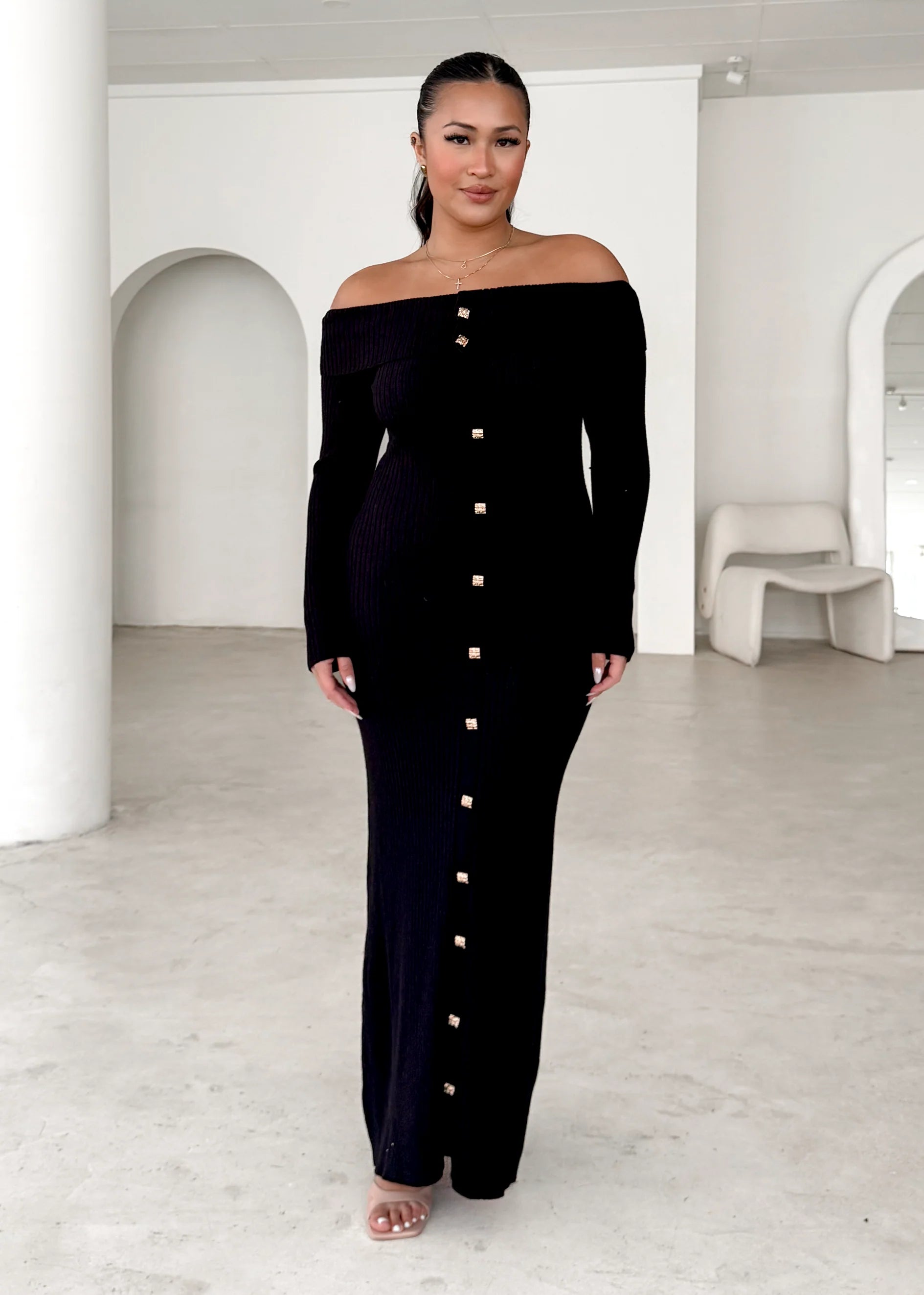 Aloe Off Shoulder Knit Maxi Dress - Black