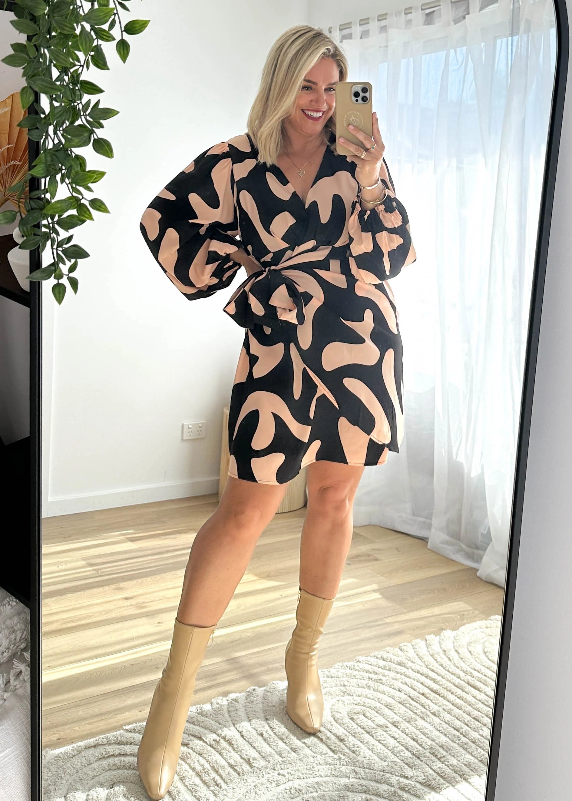 Theorra Dress - Peach Vacation