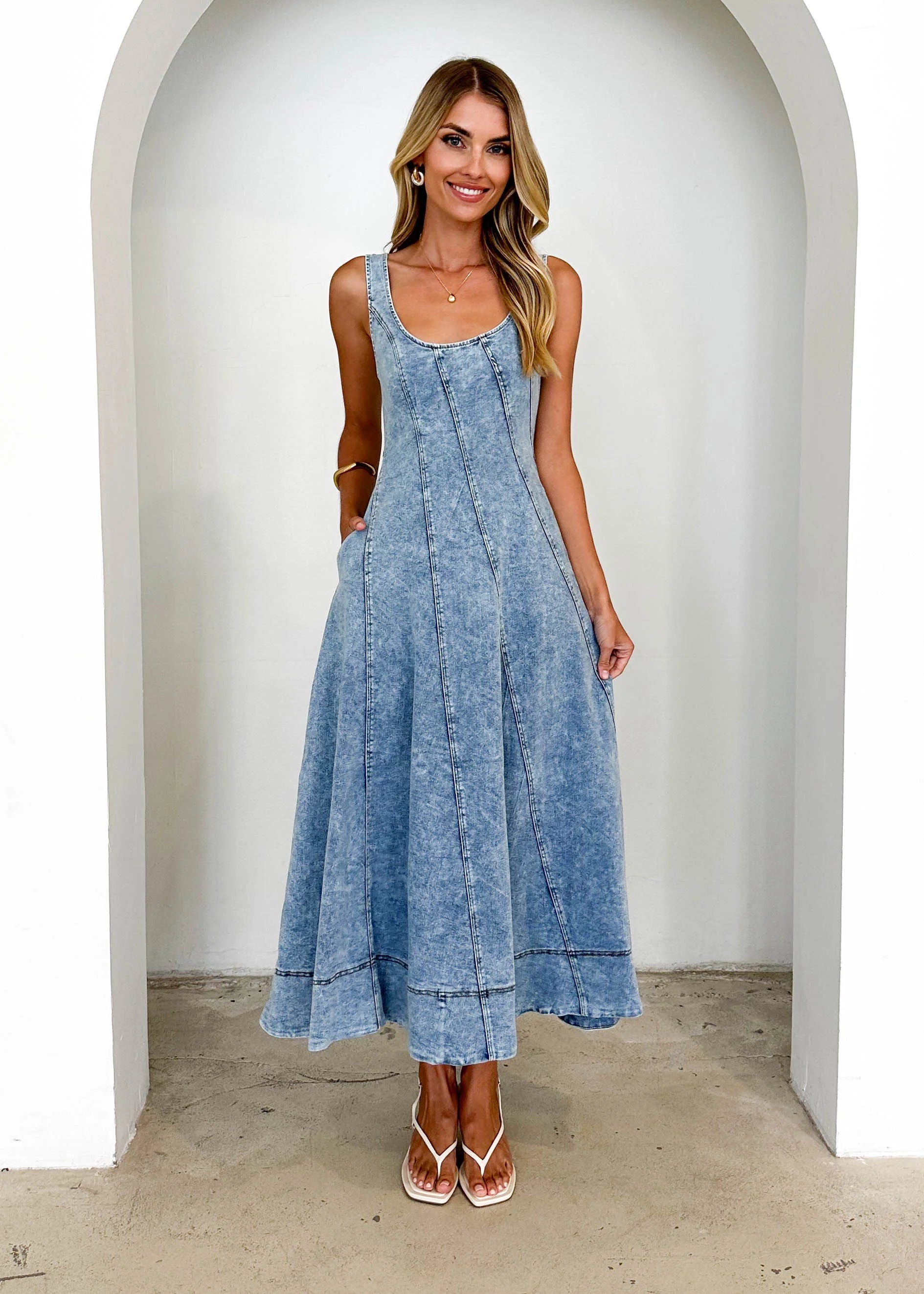 Yasmin Denim Midi Dress - Washed Blue