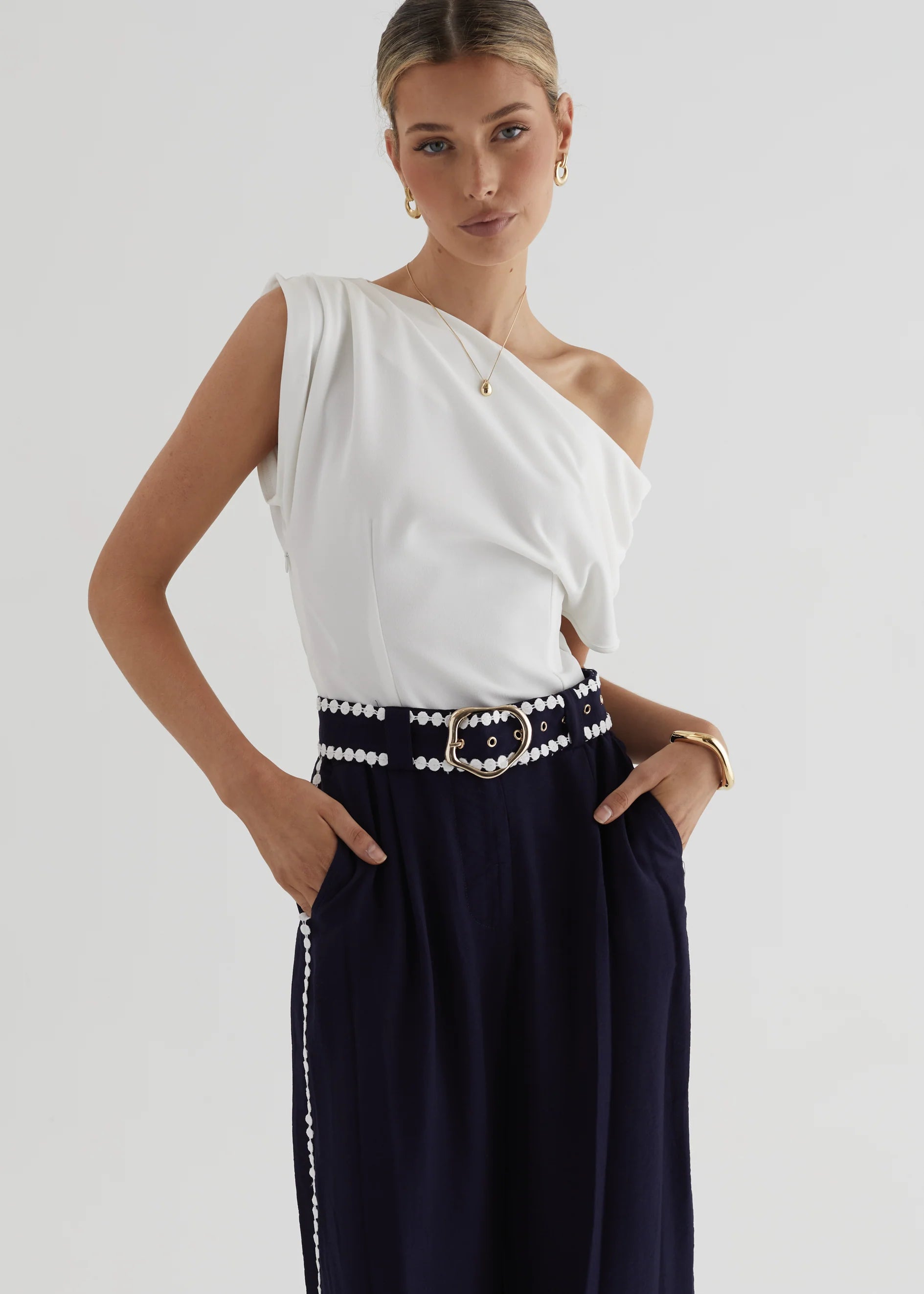 Sariyah Pants - Navy