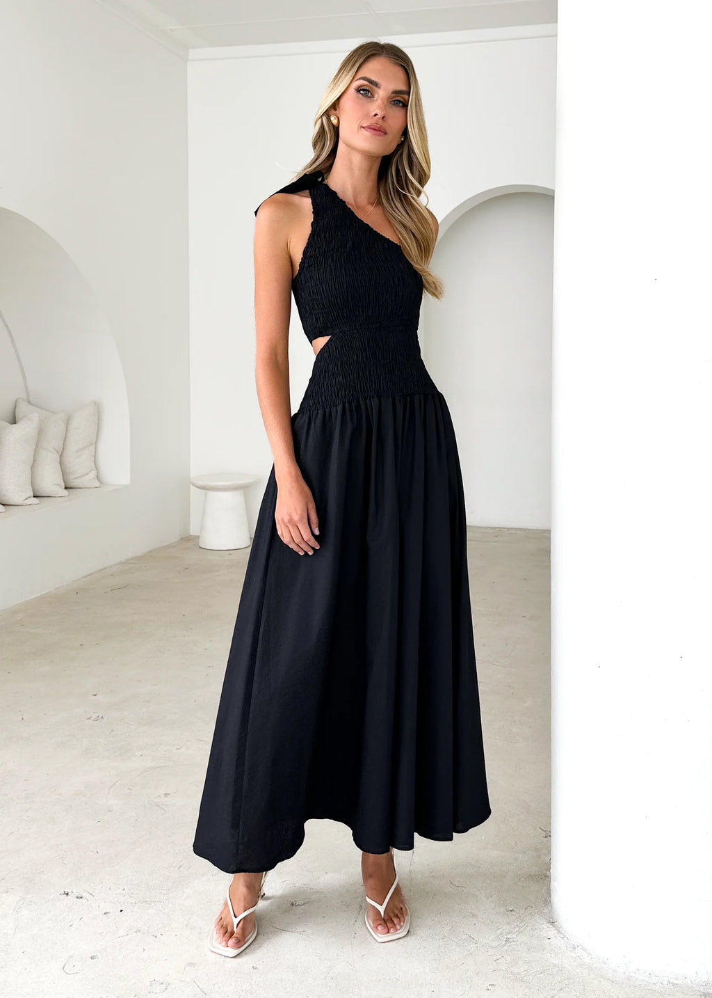 Villa One Shoulder Maxi Dress - Black