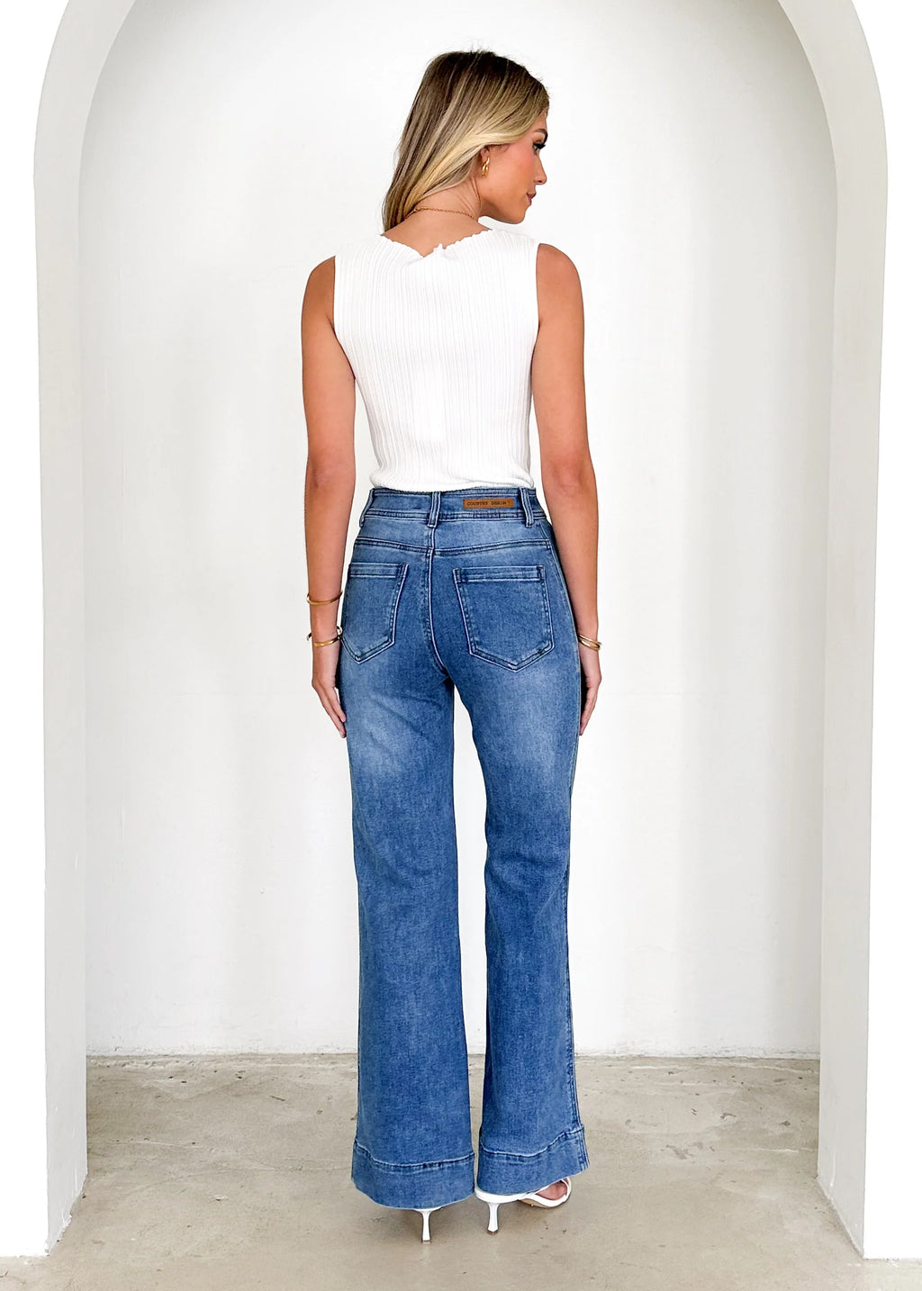 Zekroe Wide Leg Jeans - Mid Blue