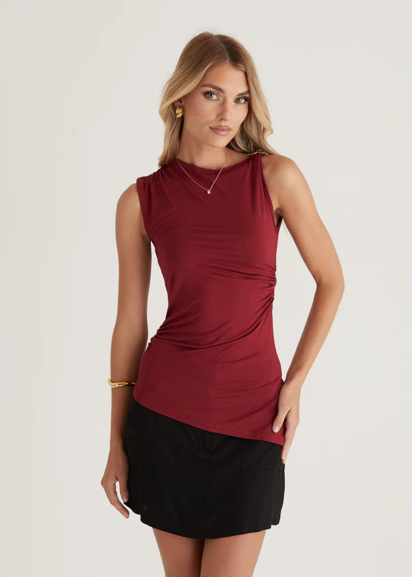 Liliana Top - Wine