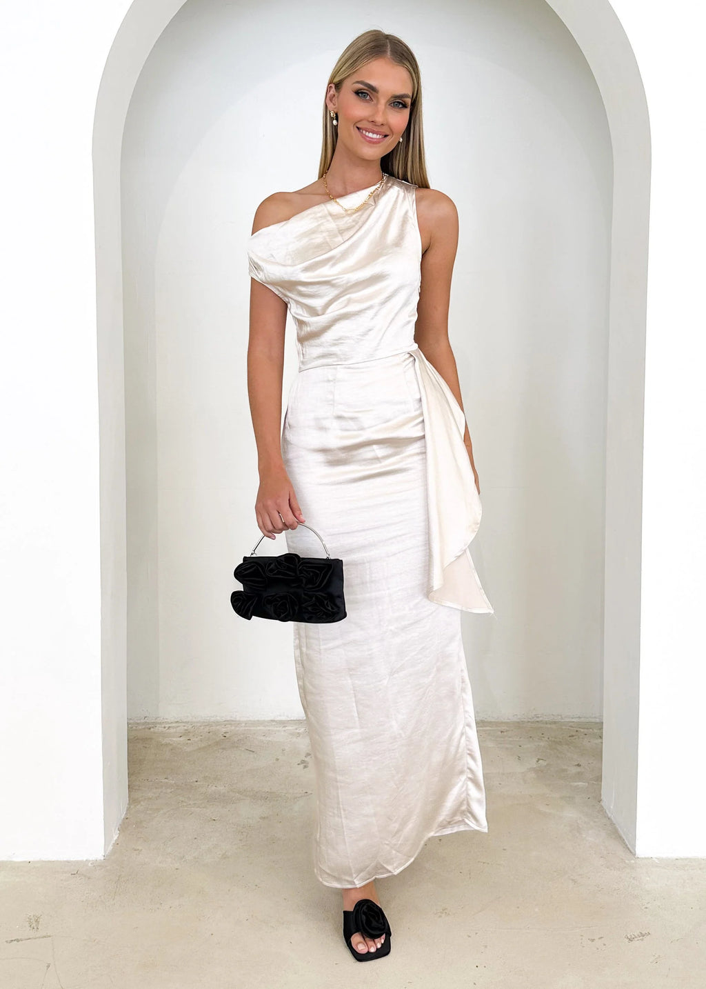 Lexrie One Shoulder Maxi Dress - Champagne