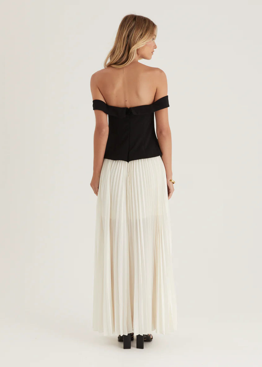 Sorelli Off Shoulder Midi Dress - Black Splice
