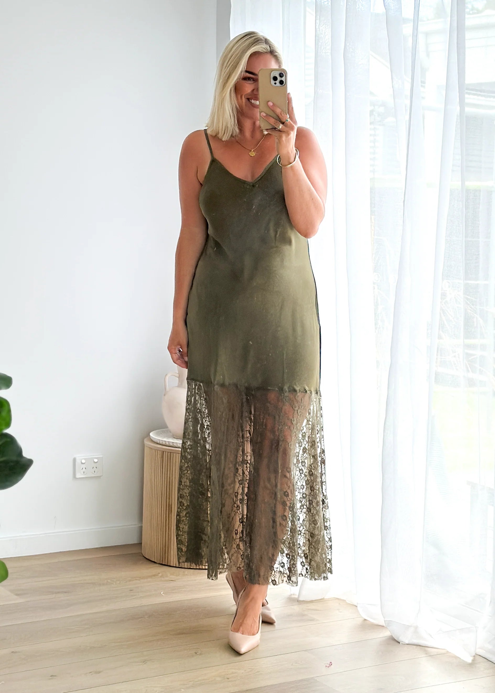 Anika Maxi Dress - Khaki