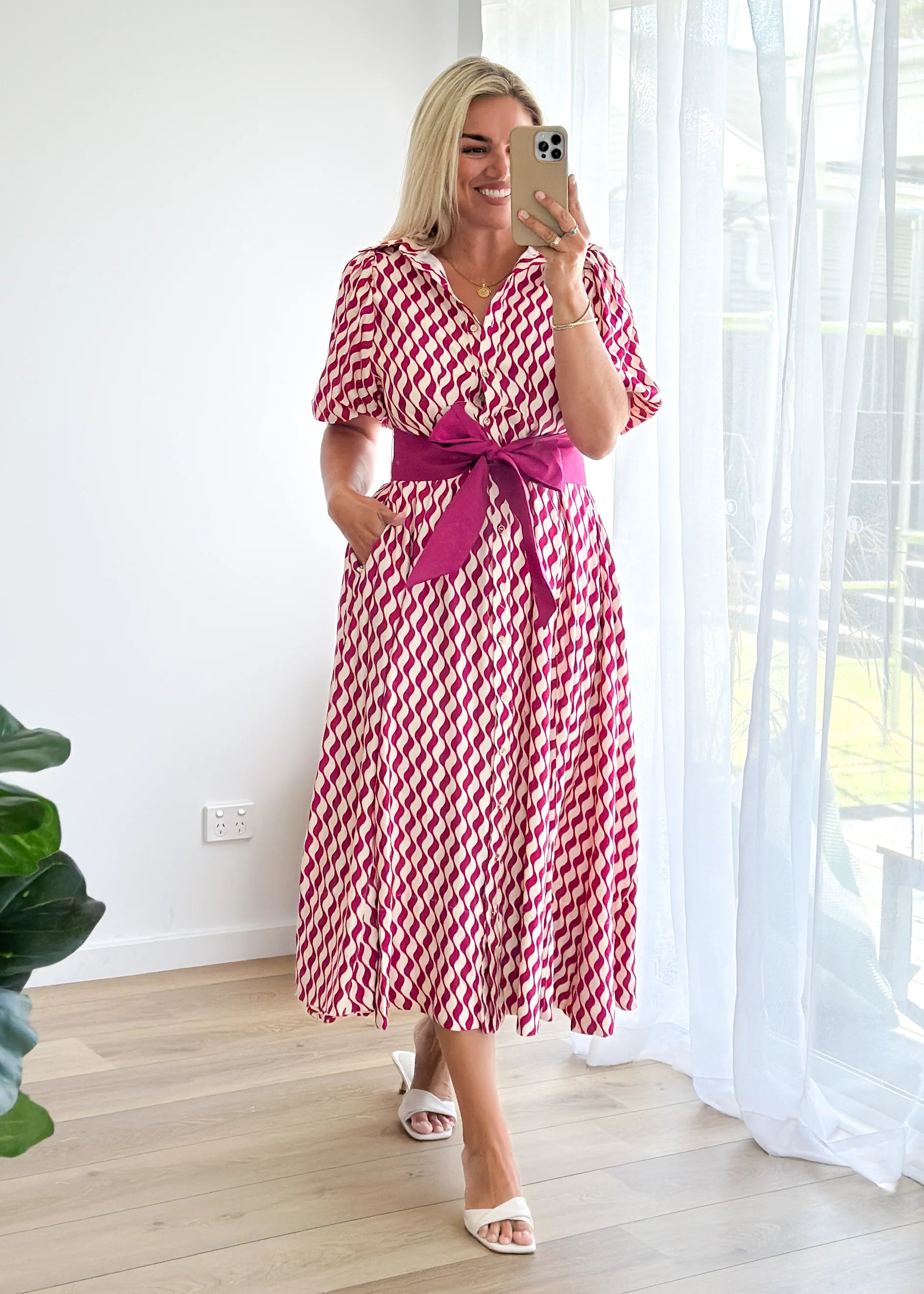 Brunswick Midi Dress - Magenta Wave