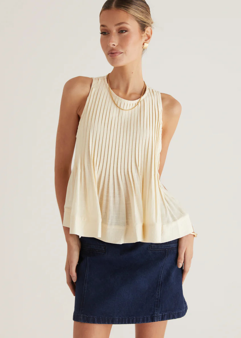 Norvina Pleated Top - Cream
