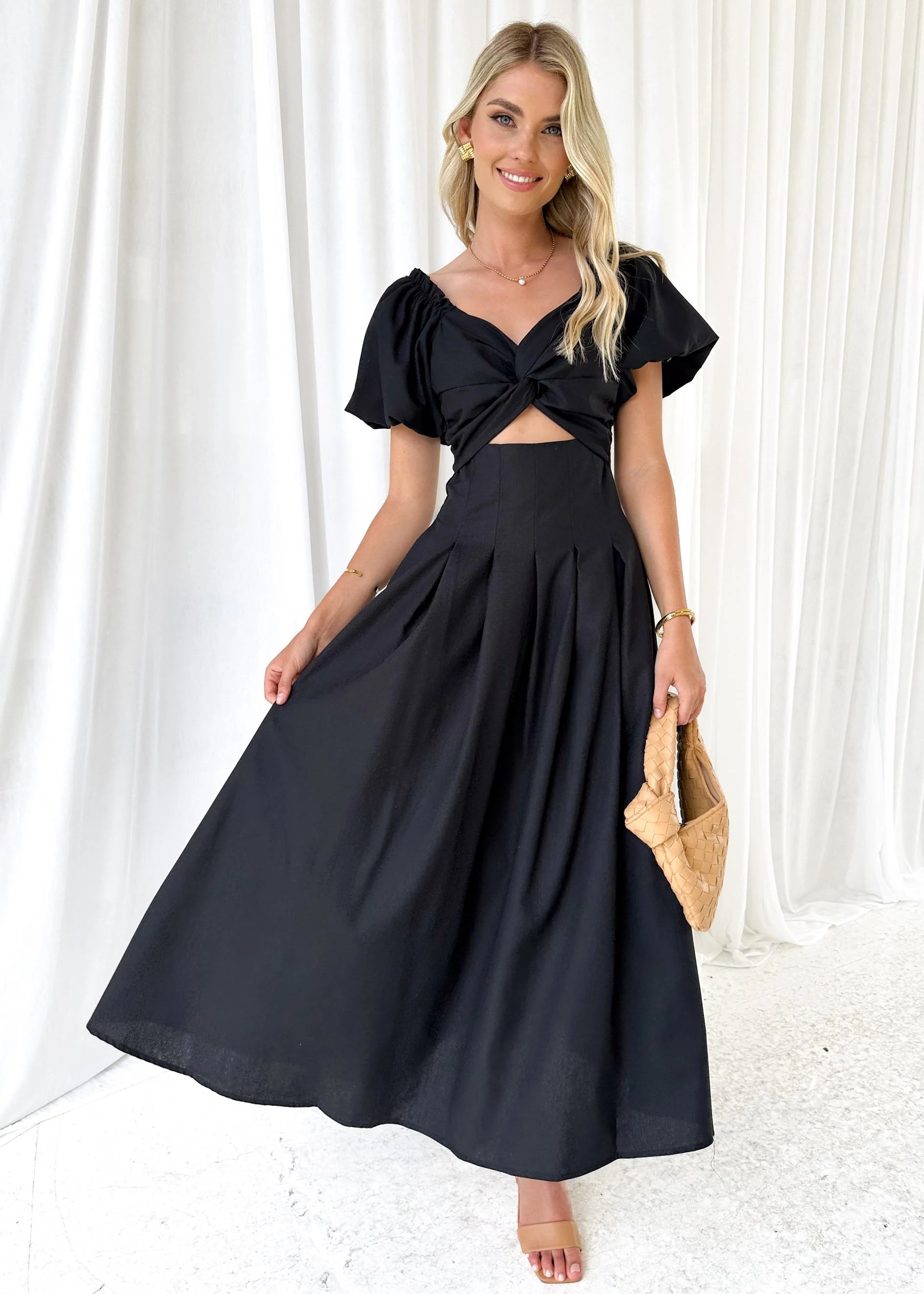 Larttie Off Shoulder Midi Dress - Black