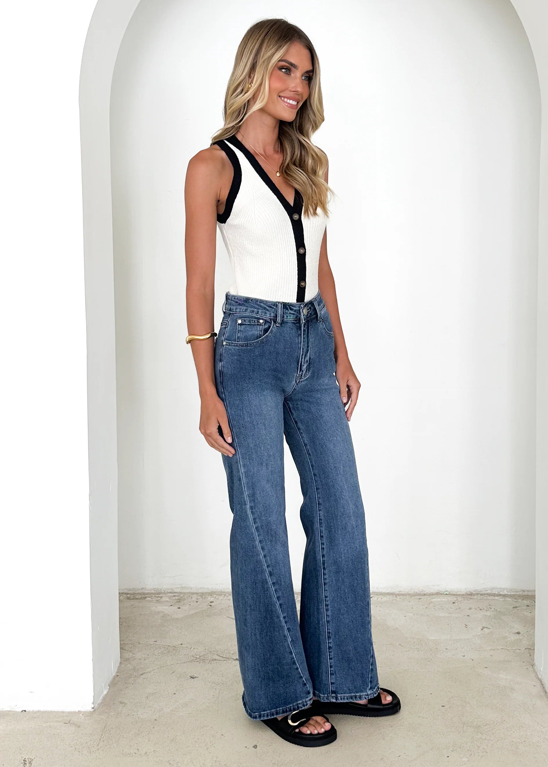 Georgie Stretch Flare  Jeans - Mid Blue