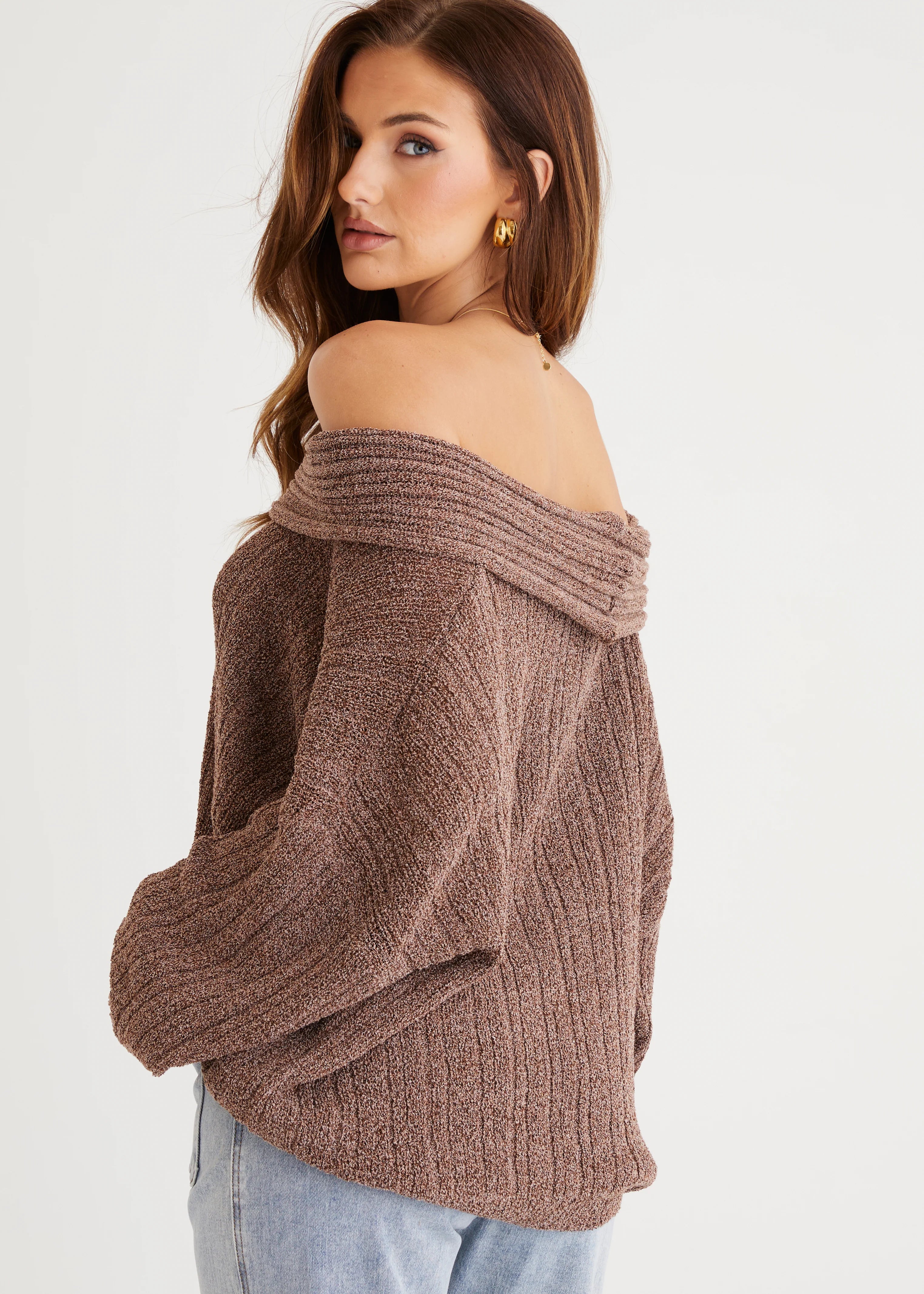 Knoxville Off Shoulder Sweater - Mocha