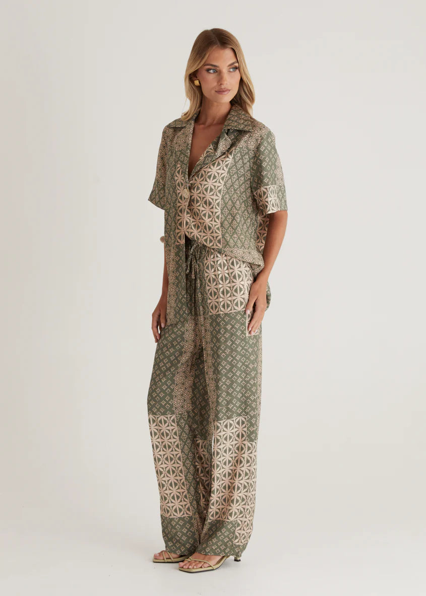 Kordyn Shirt - Green Batik