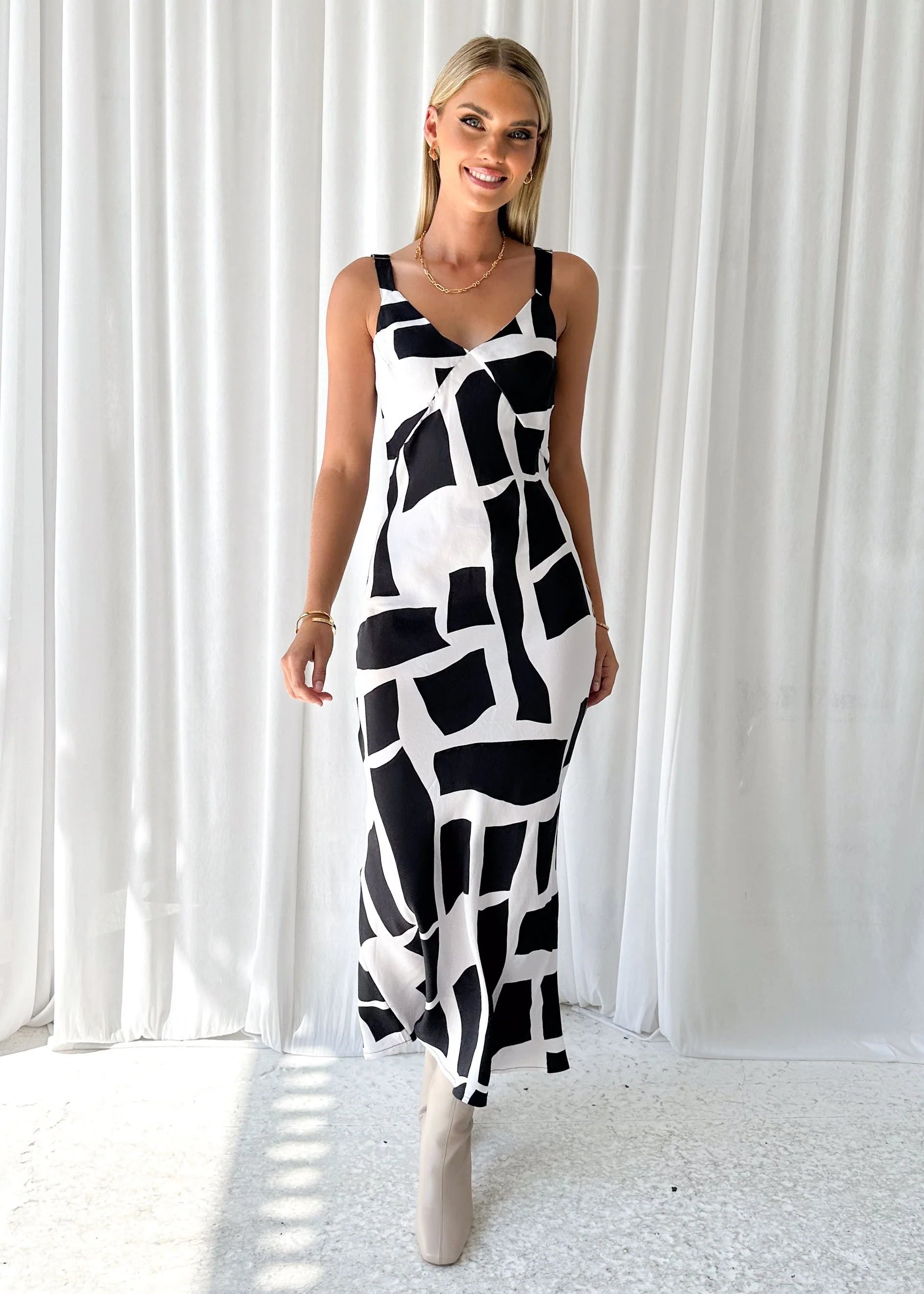 Kosmo Maxi Dress - Cayenne