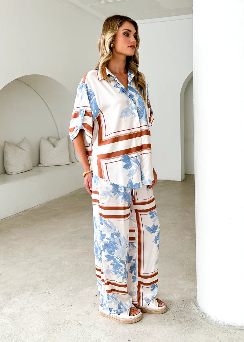 Kaycie Shirt - Blue Flowers