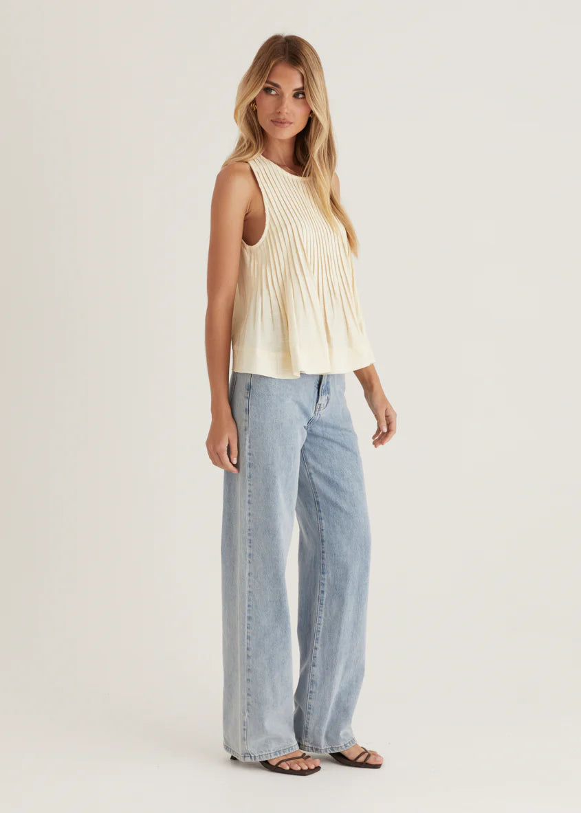 Norvina Pleated Top - Cream