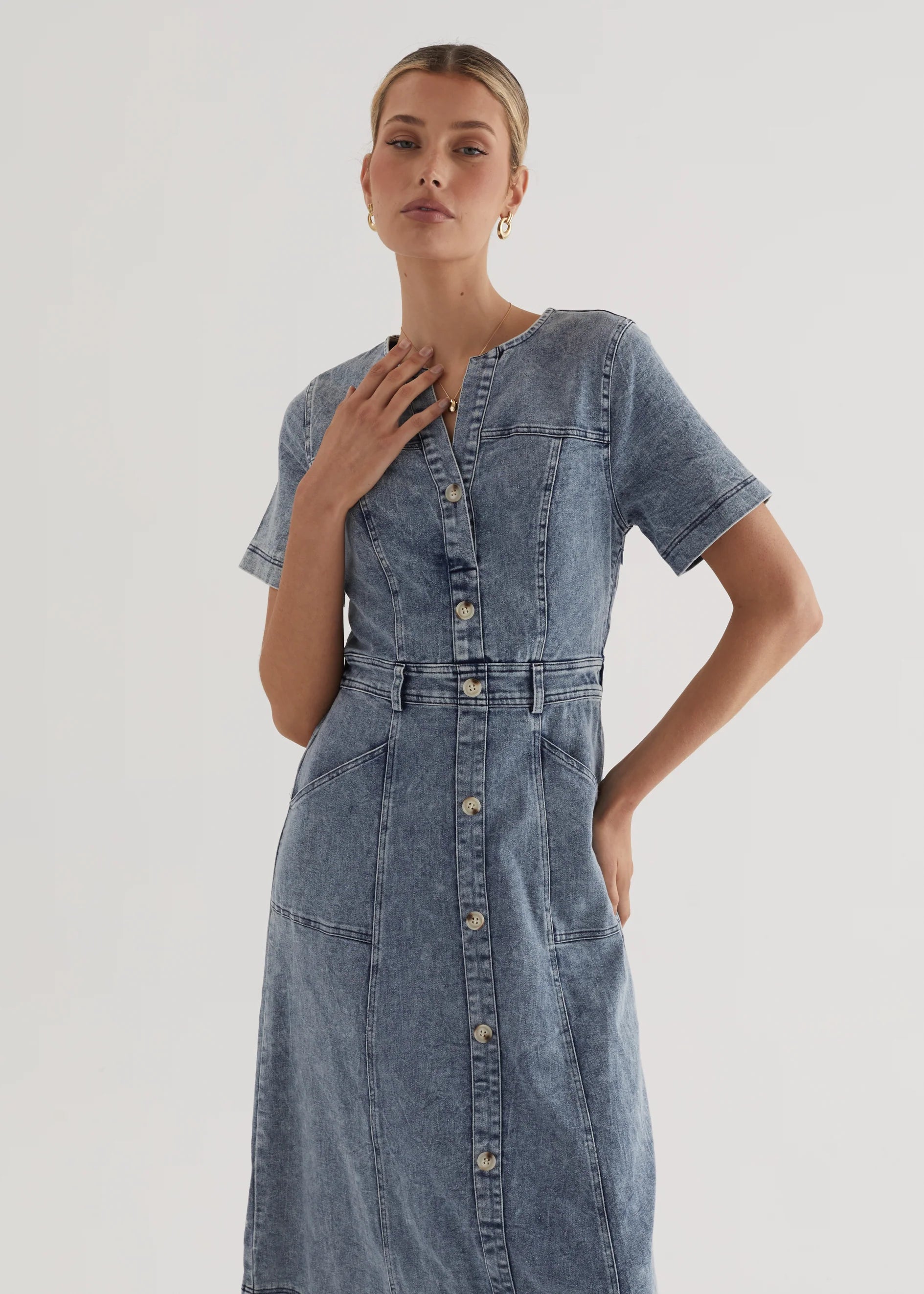 Petra Denim Midi Dress - Washed Blue