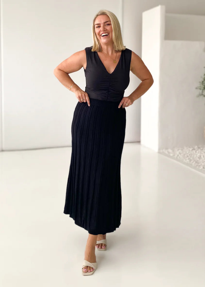 Tobin Knit Midi Skirt - Black