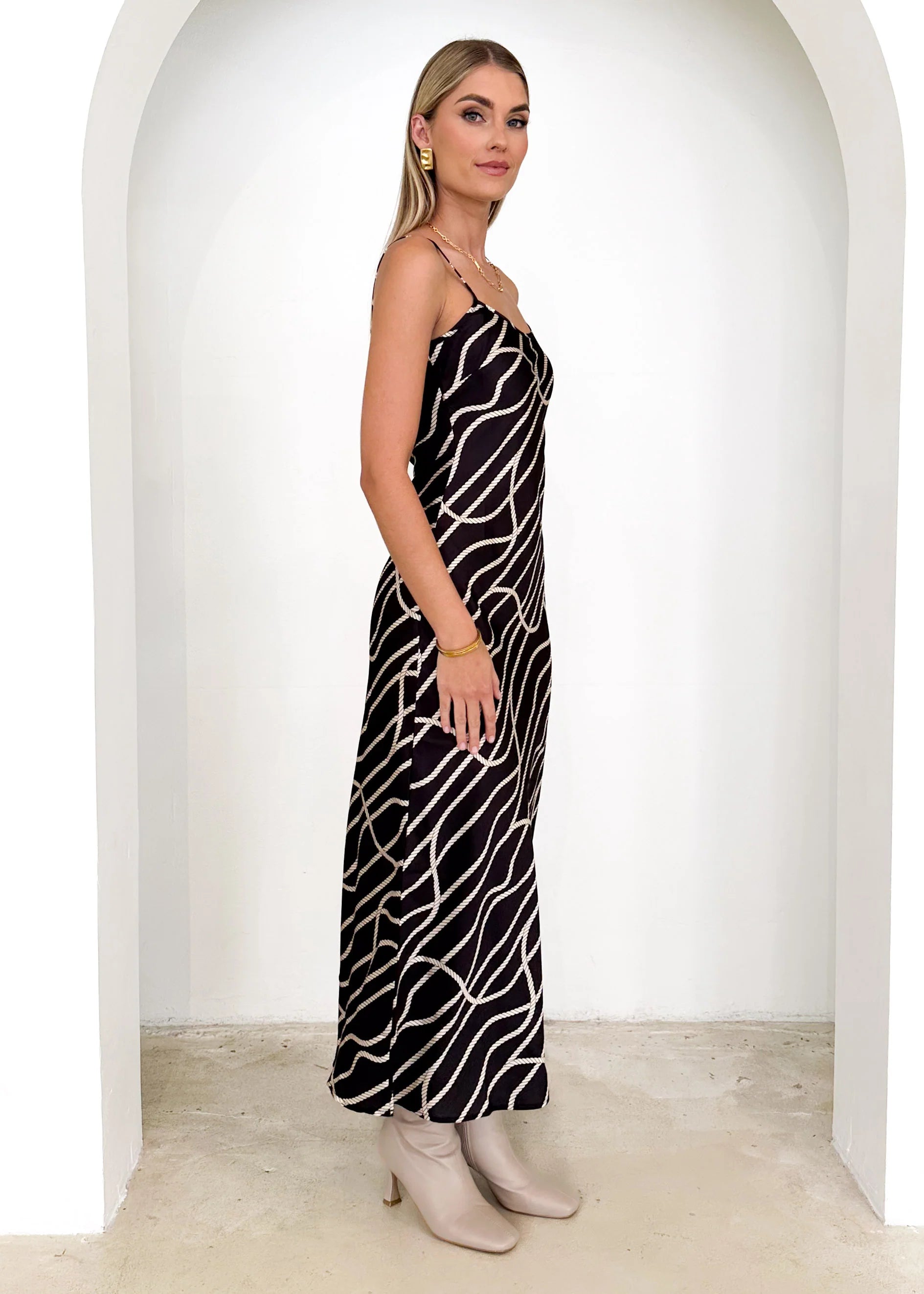 Magy Maxi Dress - Black Rope