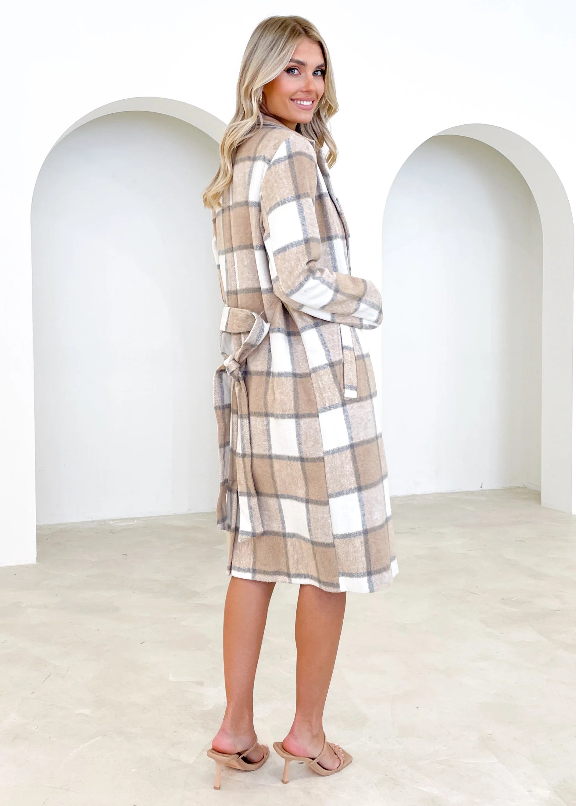 Krizzie Coat - Beige Check