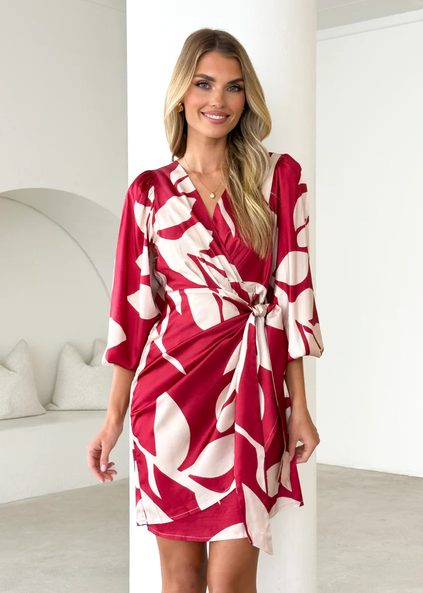 Loqsta Dress - Berry Leaf