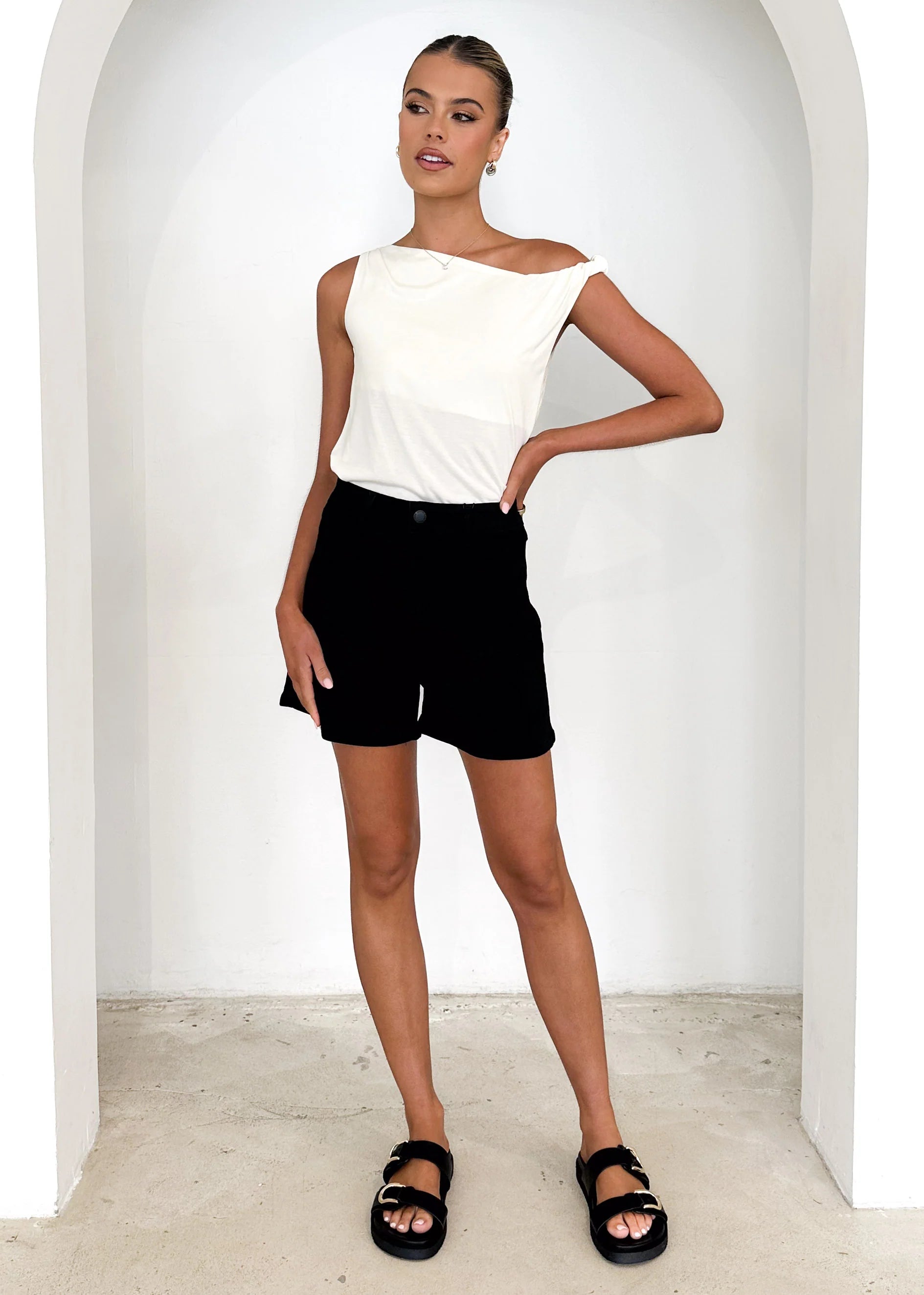 Kista Stretch Denim Shorts - Black