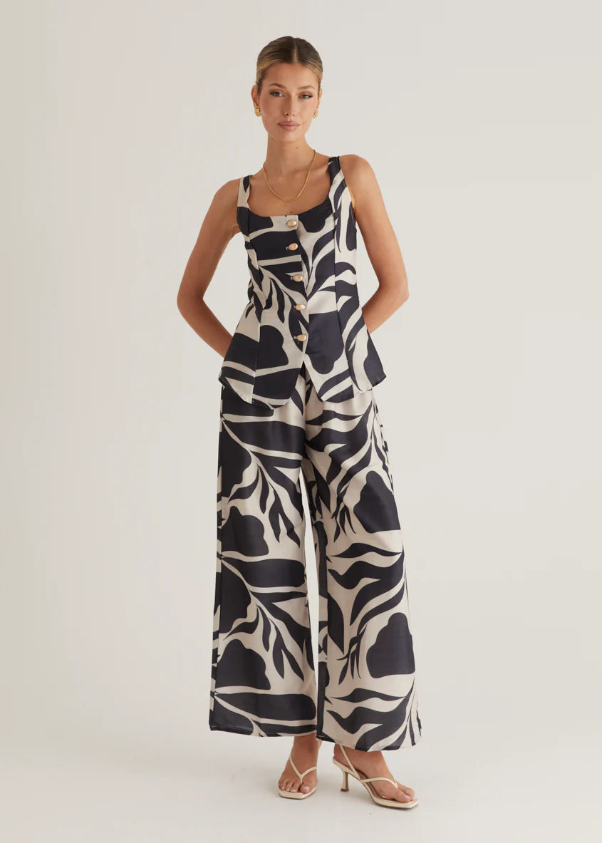 Arrow Pants - Black Abstract