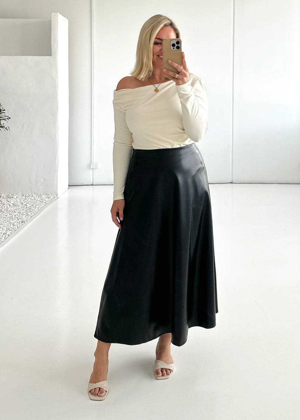 Alba Drop Shoulder Top - Cream