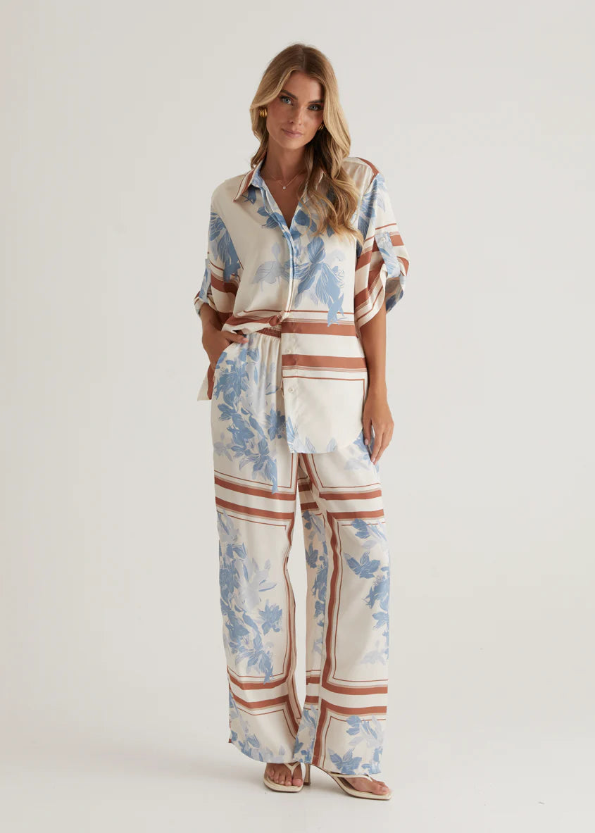 Kaycie Pants - Blue Flowers