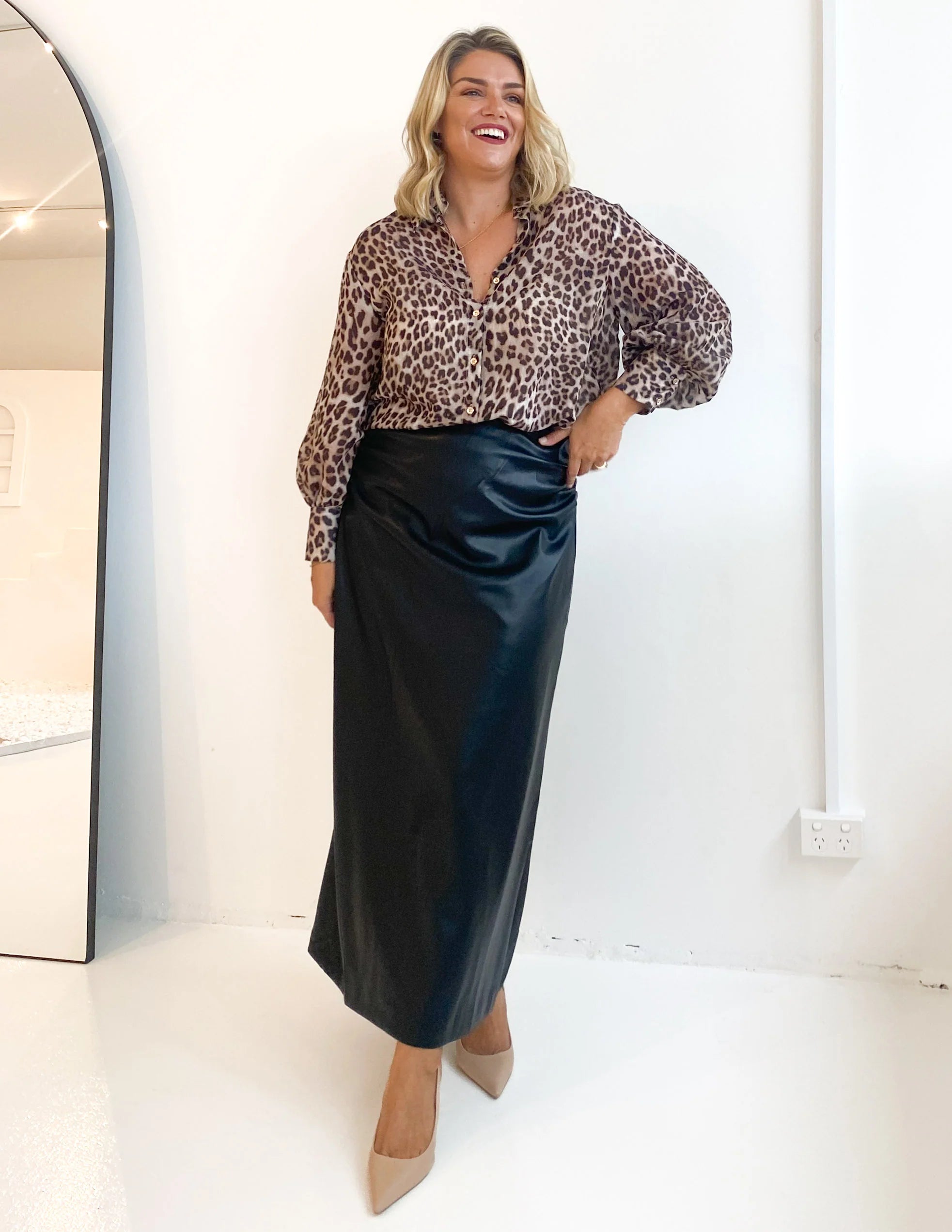 Kitta PU Midi Skirt - Black